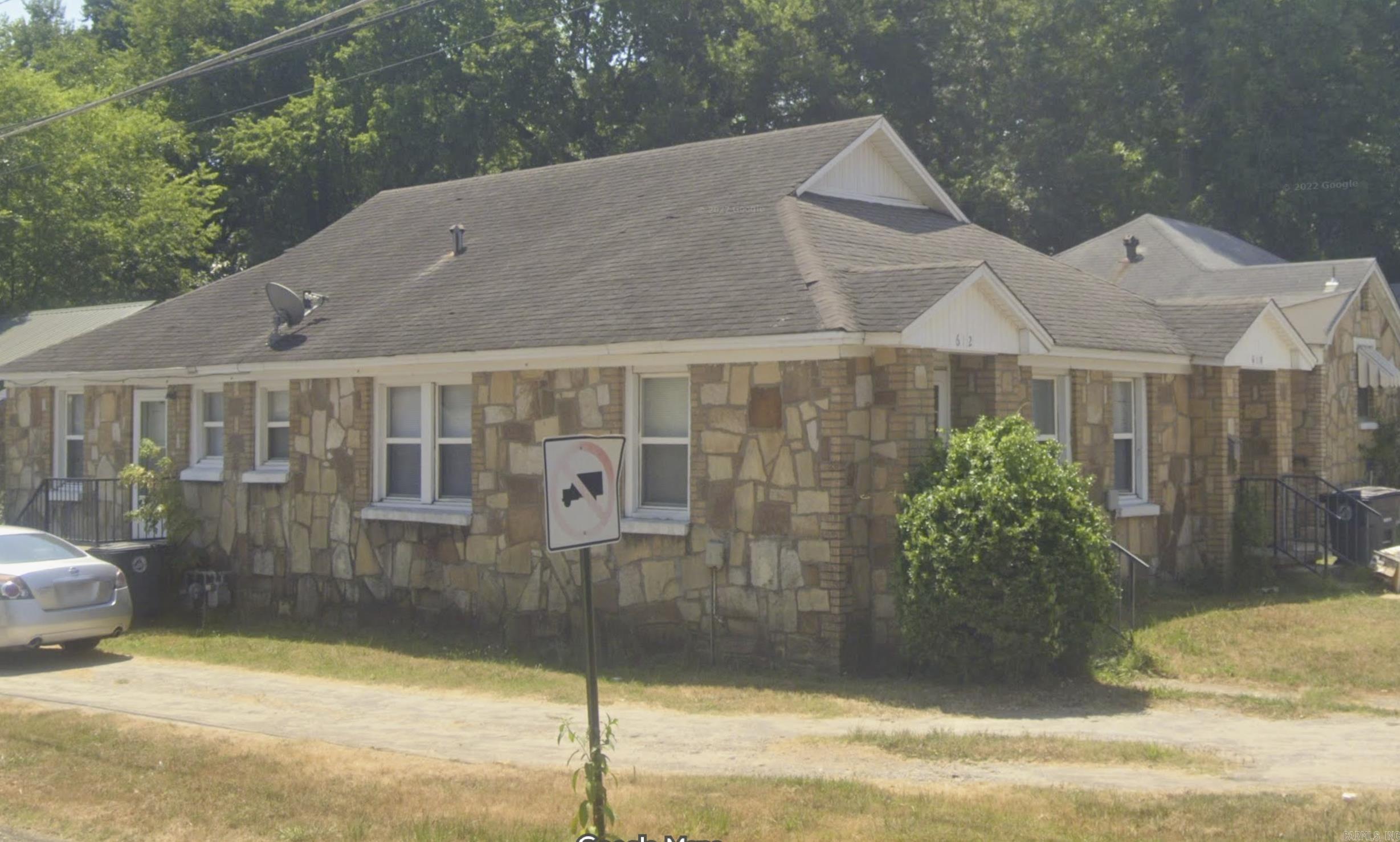610 N Main Property Photo 1