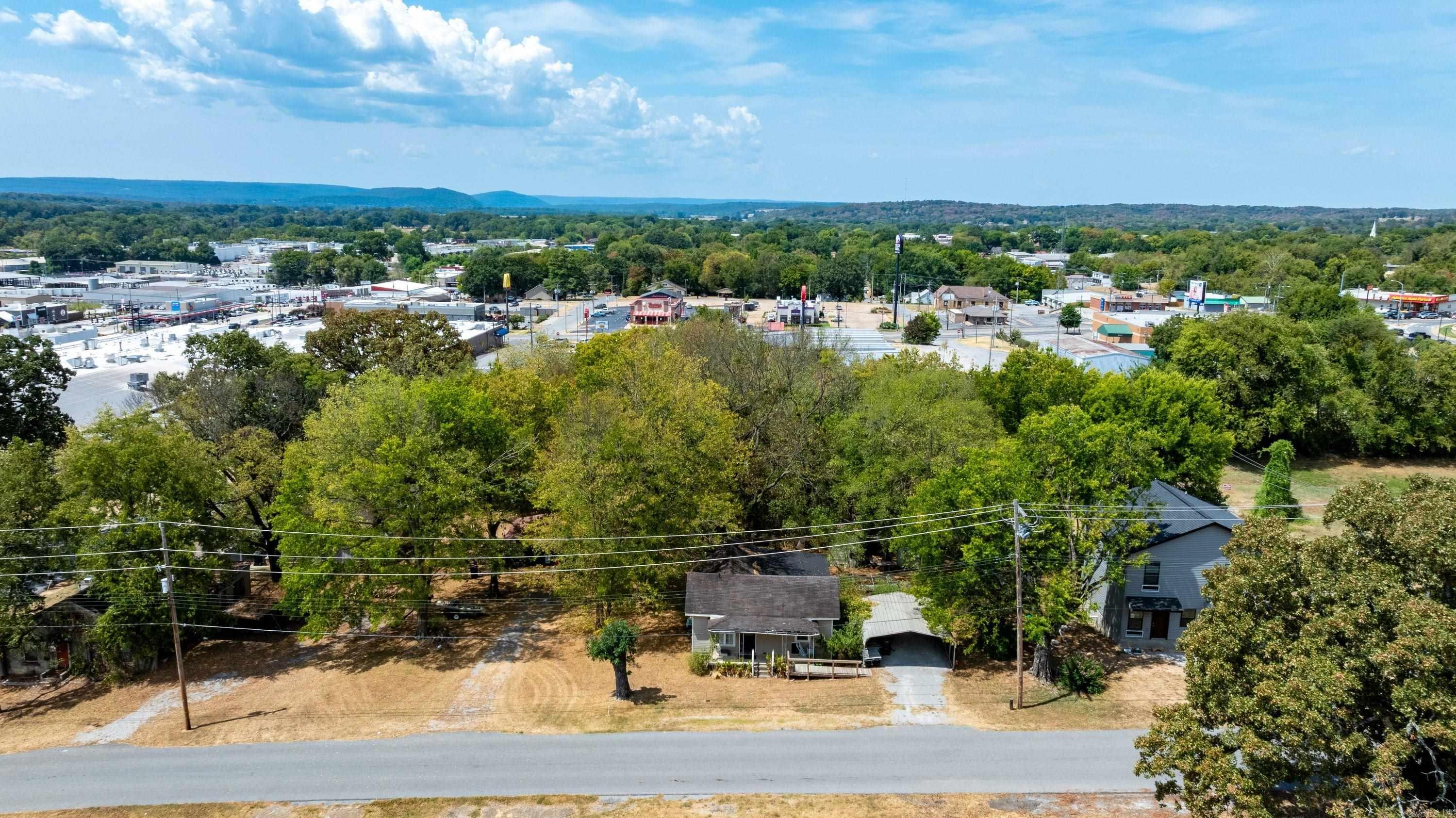 1142 15th Street Property Photo 4