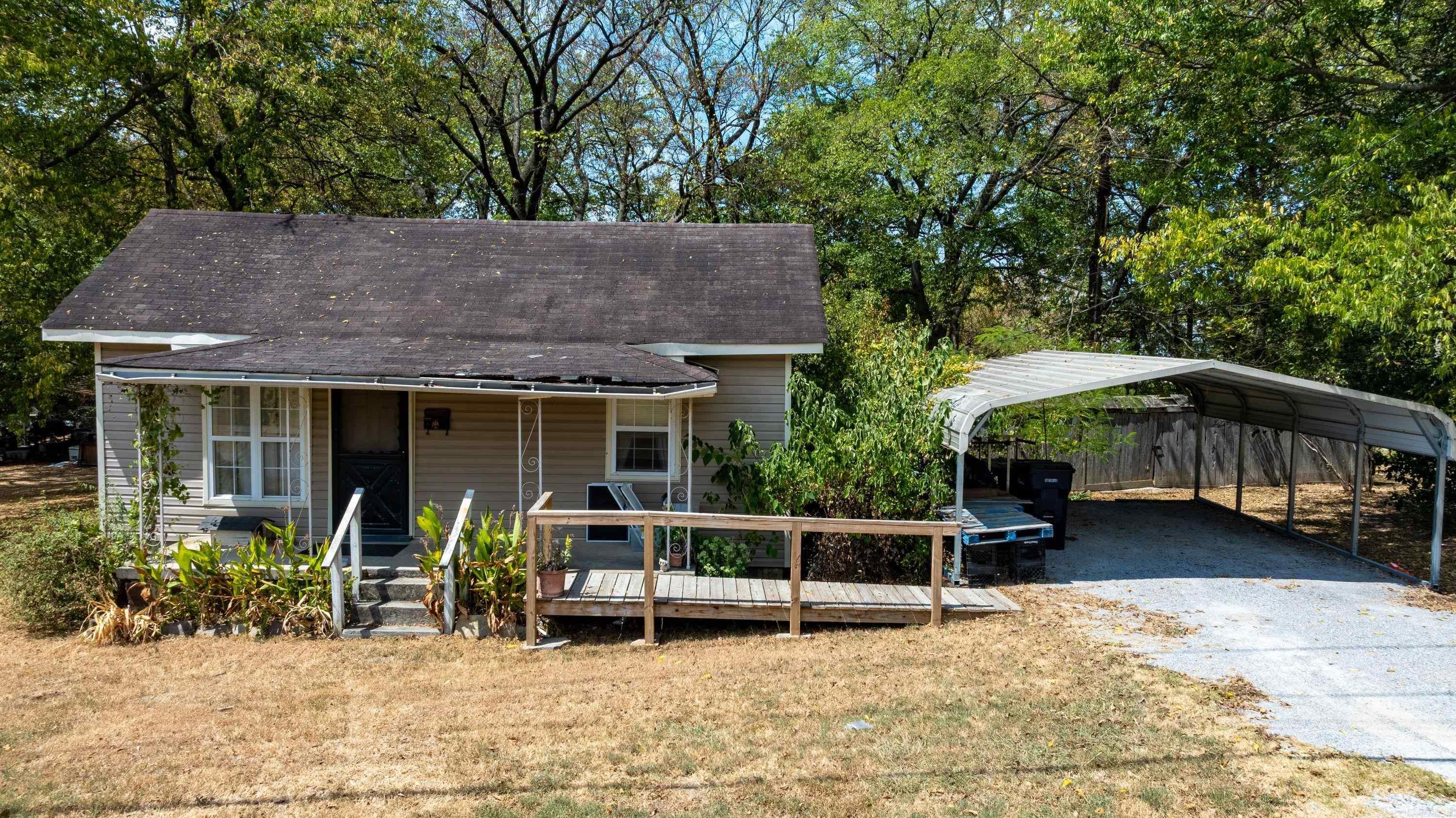 1142 15th Street Property Photo 6