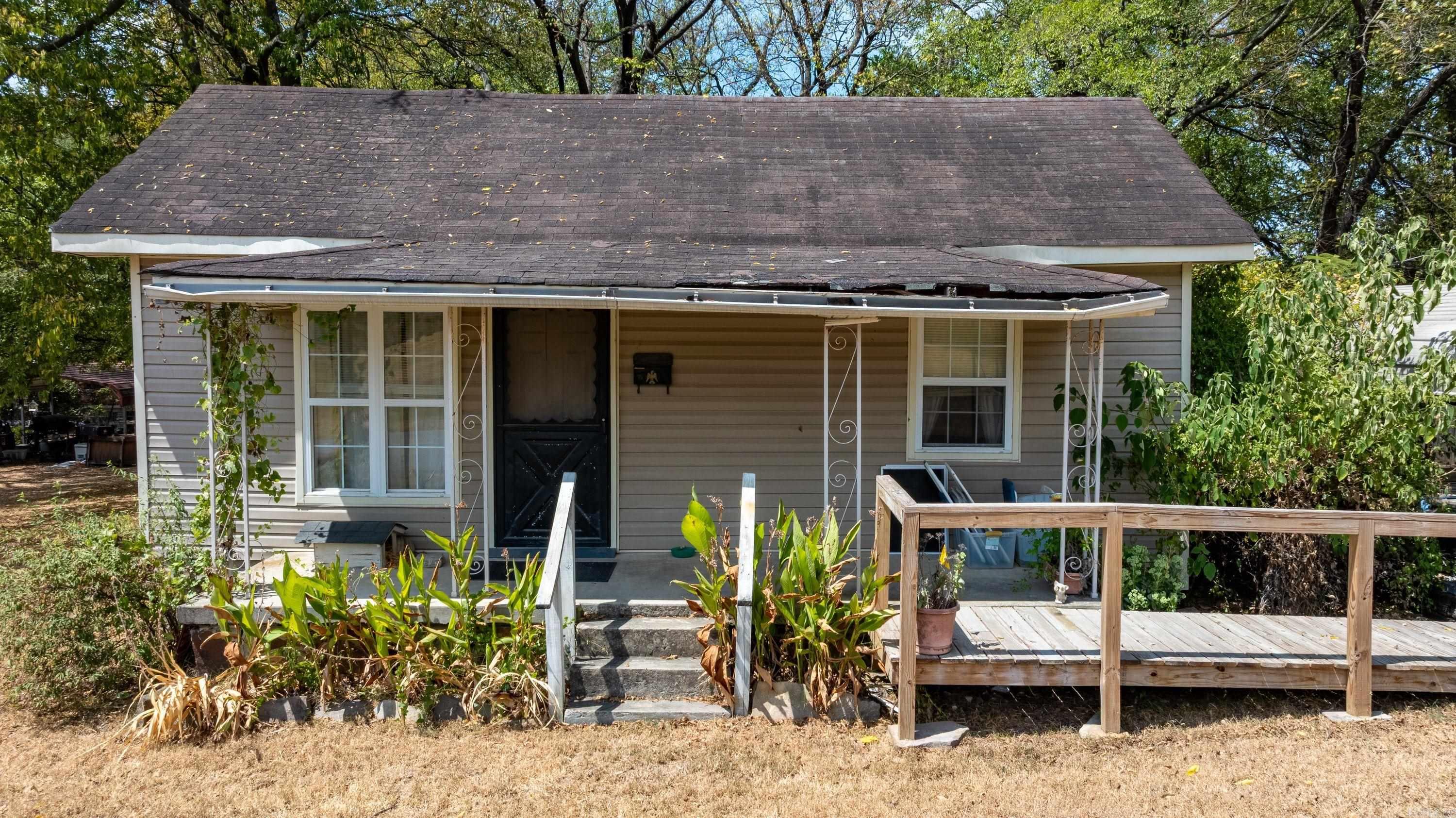1142 15th Street Property Photo 7