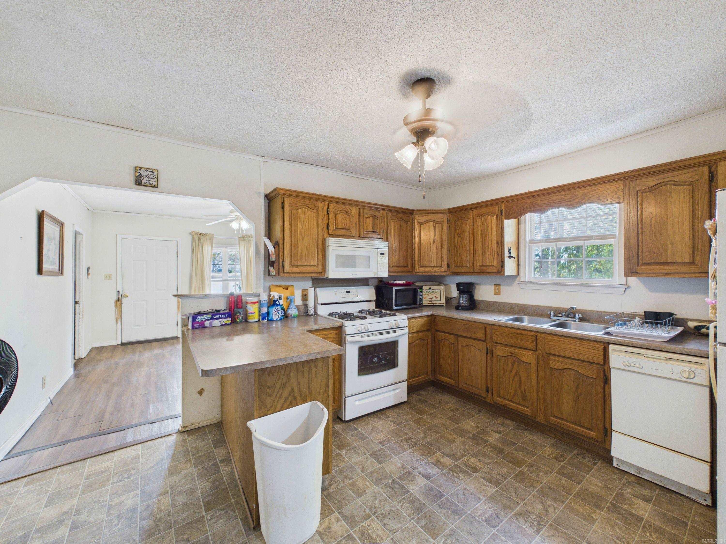 1142 15th Street Property Photo 11
