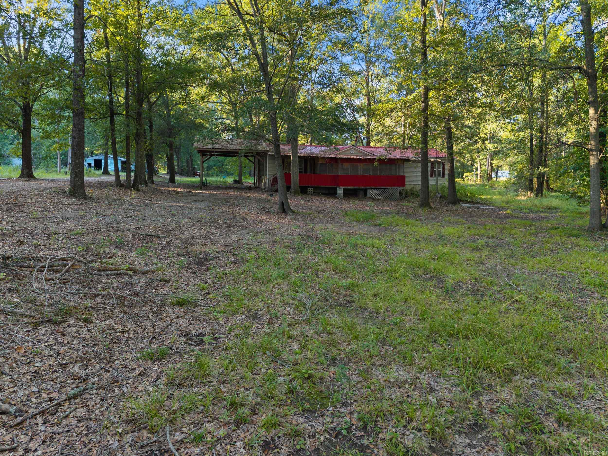 401 S Fourth Street Property Photo 4