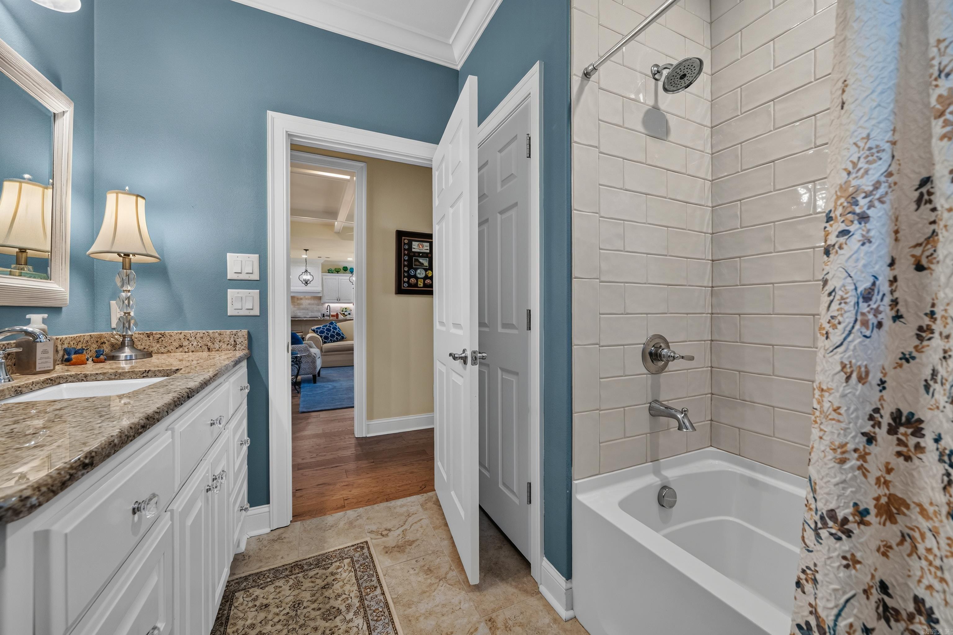 10 Villas Way Property Photo 15