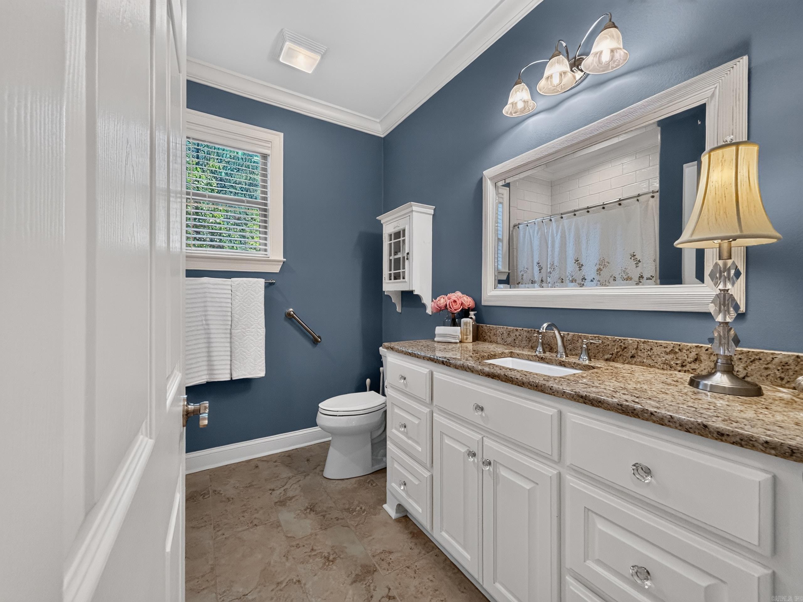 10 Villas Way Property Photo 16