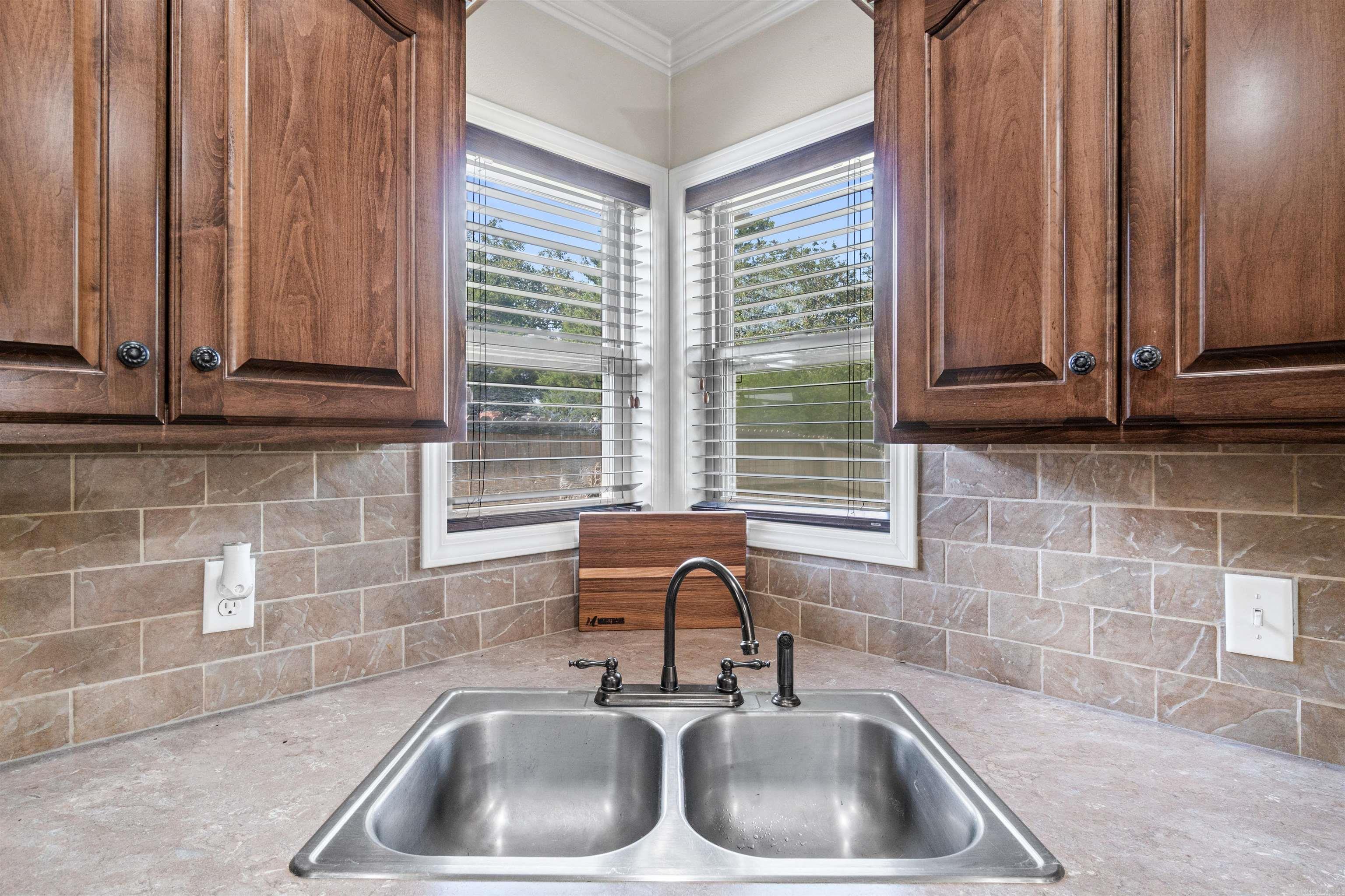 5 Smokey Ridge Court Property Photo 9
