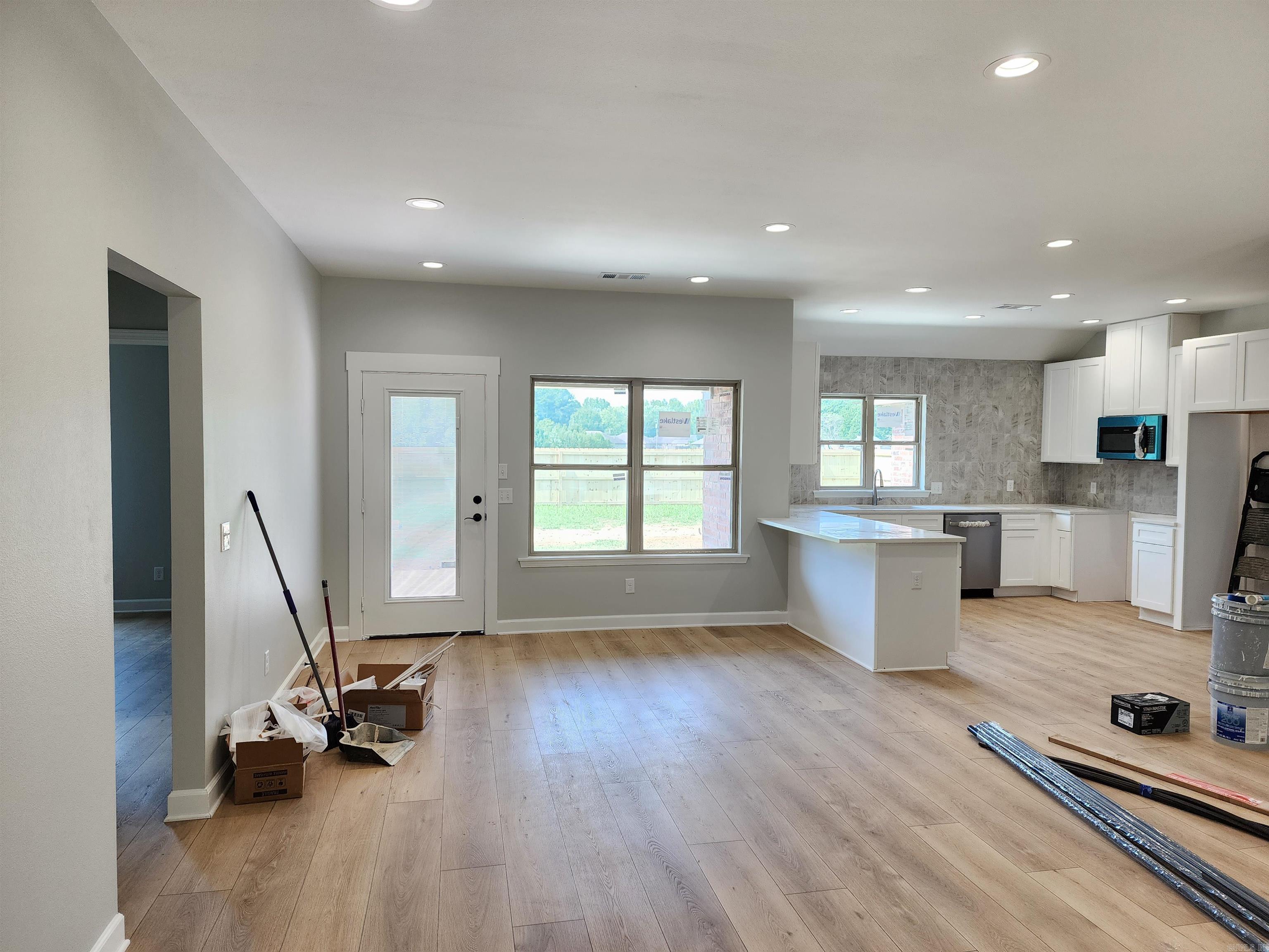 308 Walker Road Property Photo 6