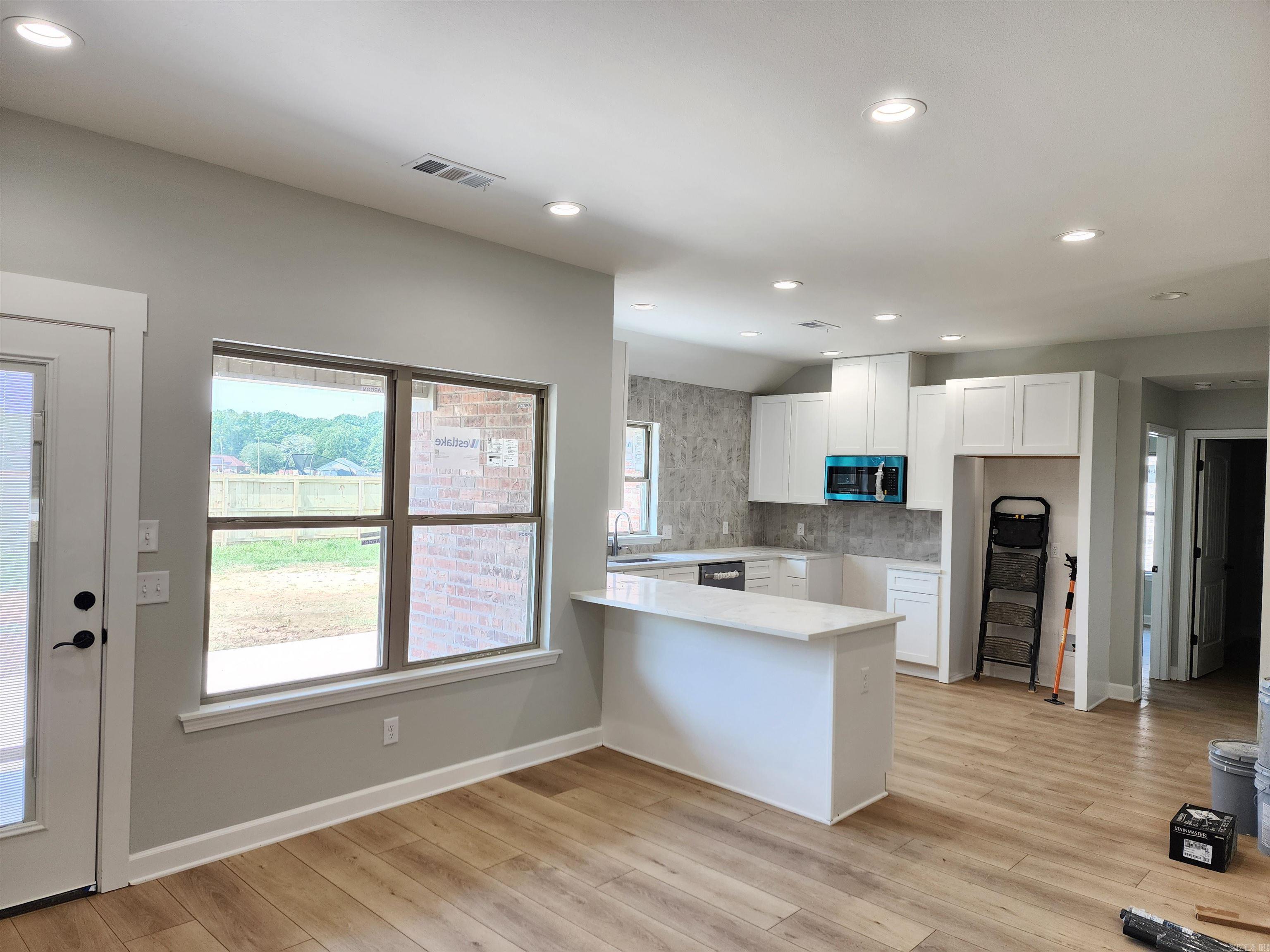 308 Walker Road Property Photo 8