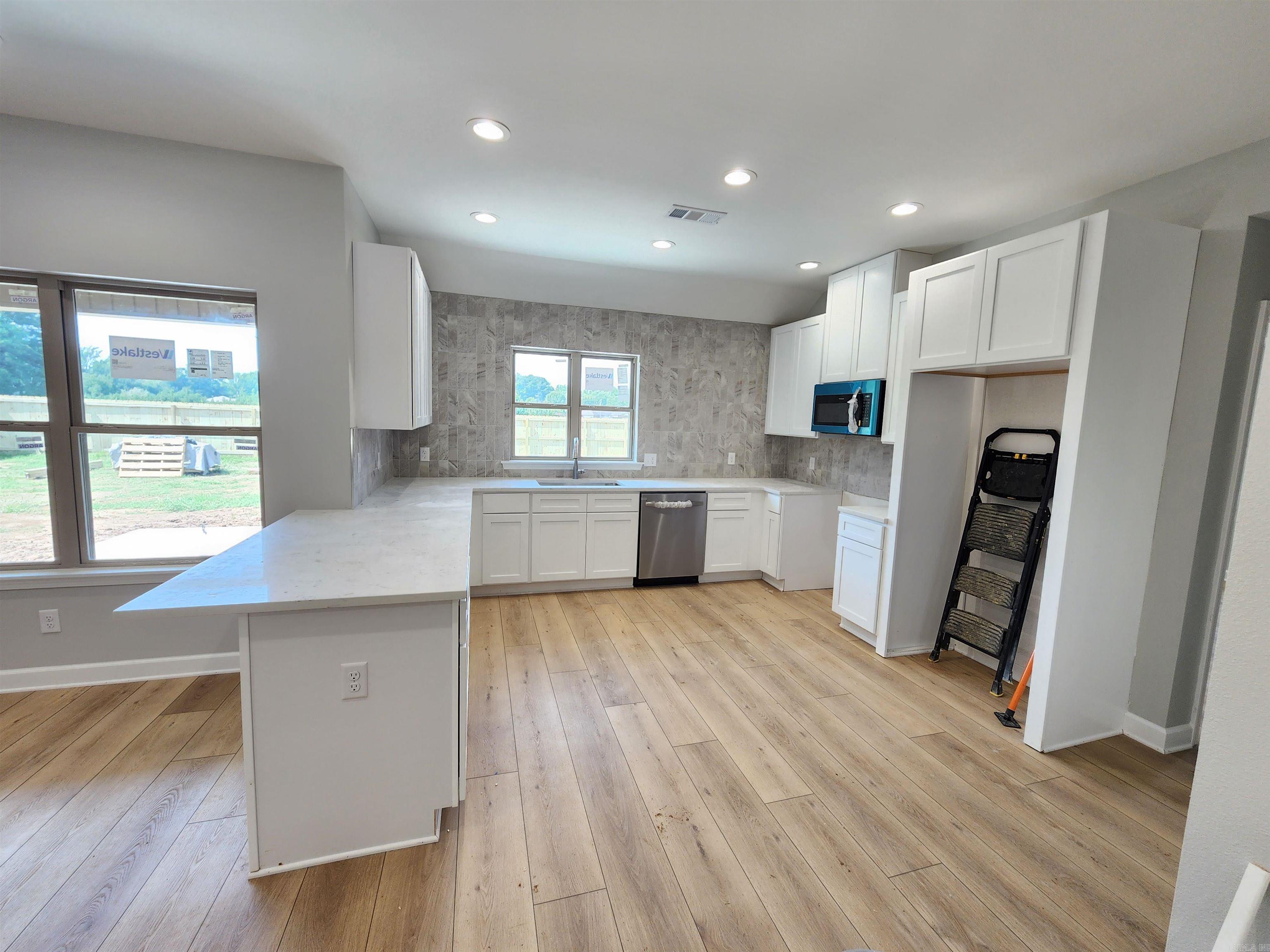 308 Walker Road Property Photo 10