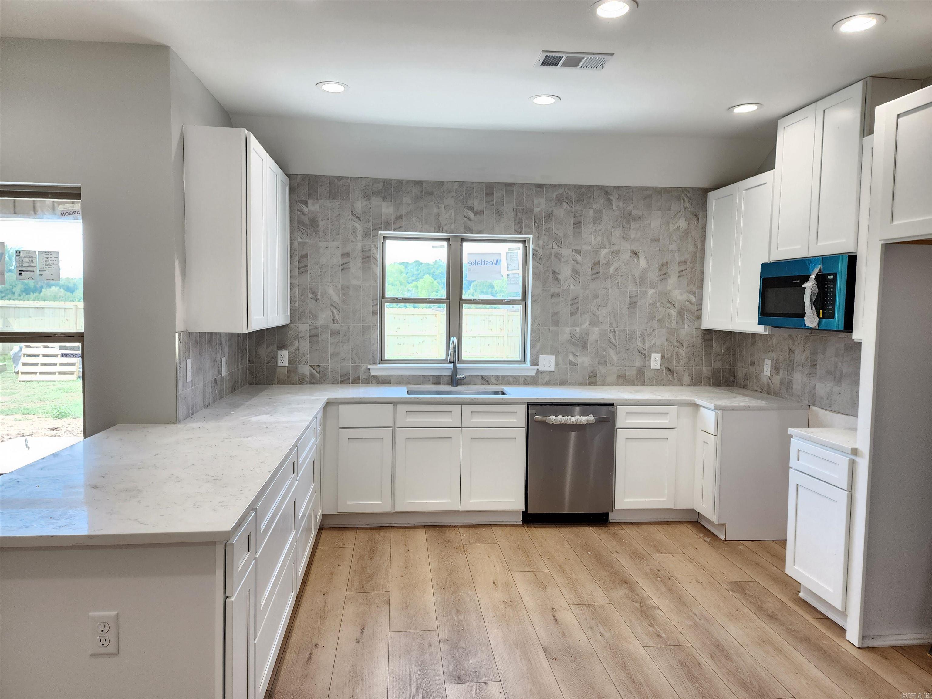 308 Walker Road Property Photo 12
