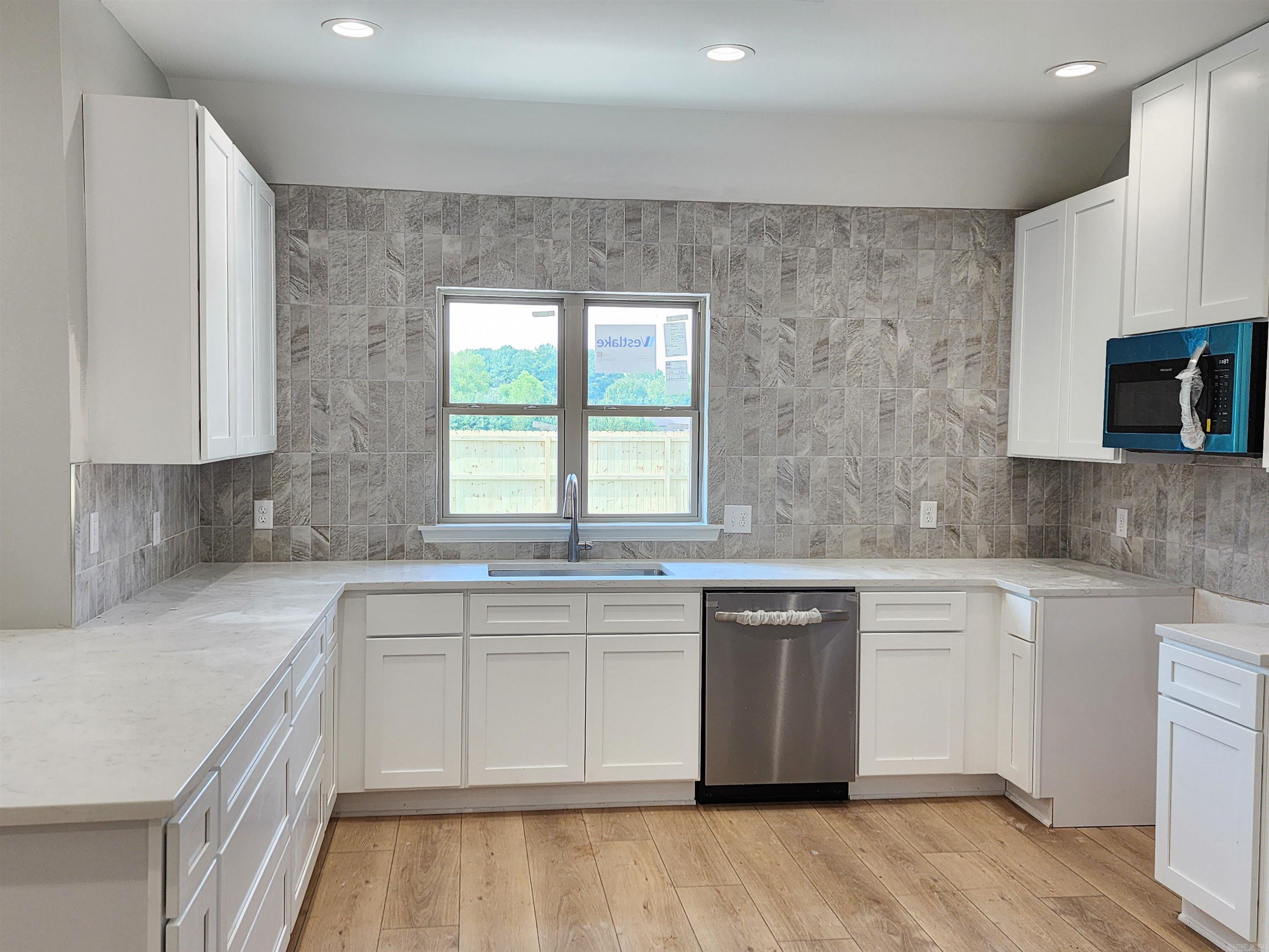 308 Walker Road Property Photo 13