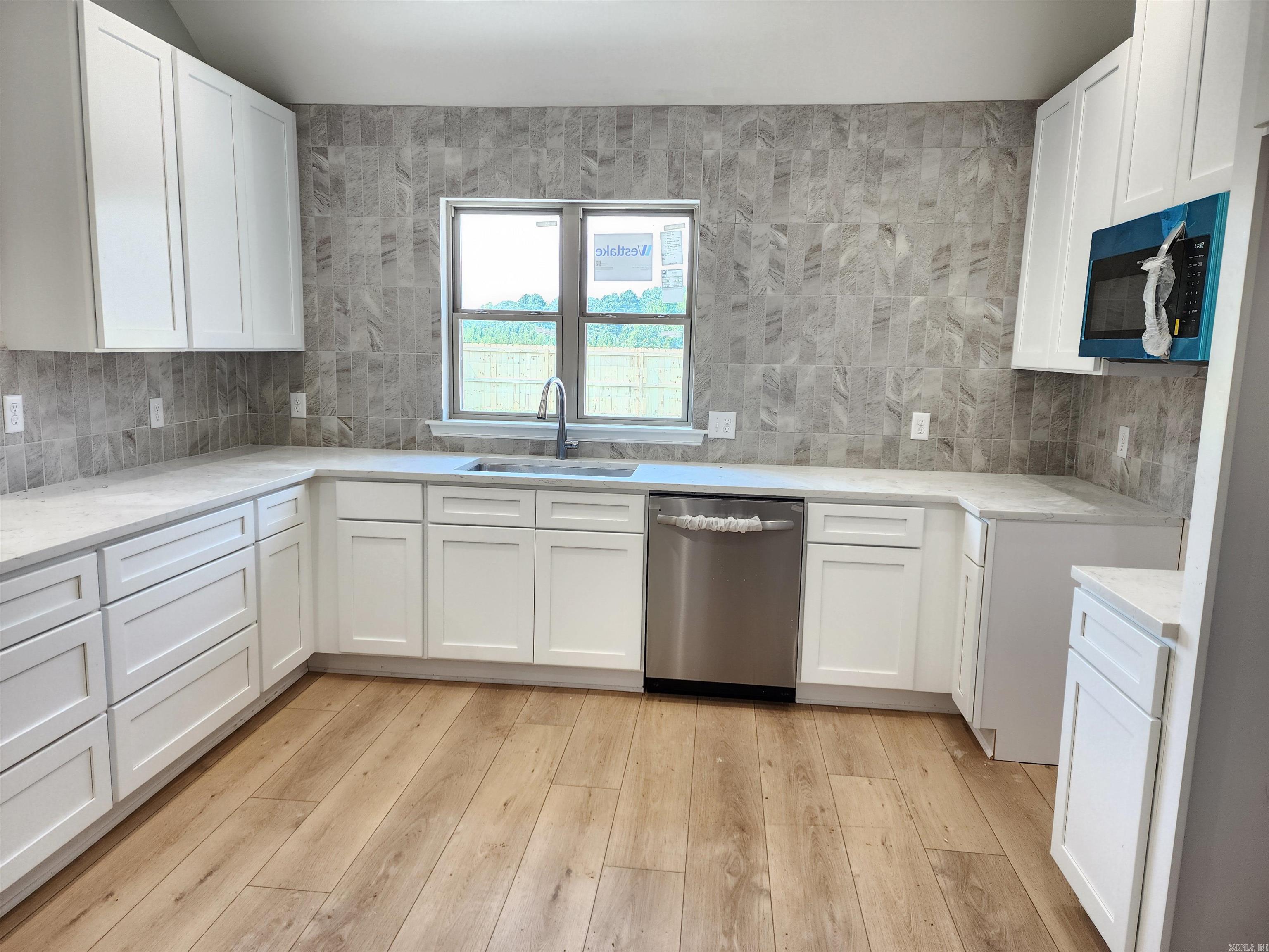 308 Walker Road Property Photo 16