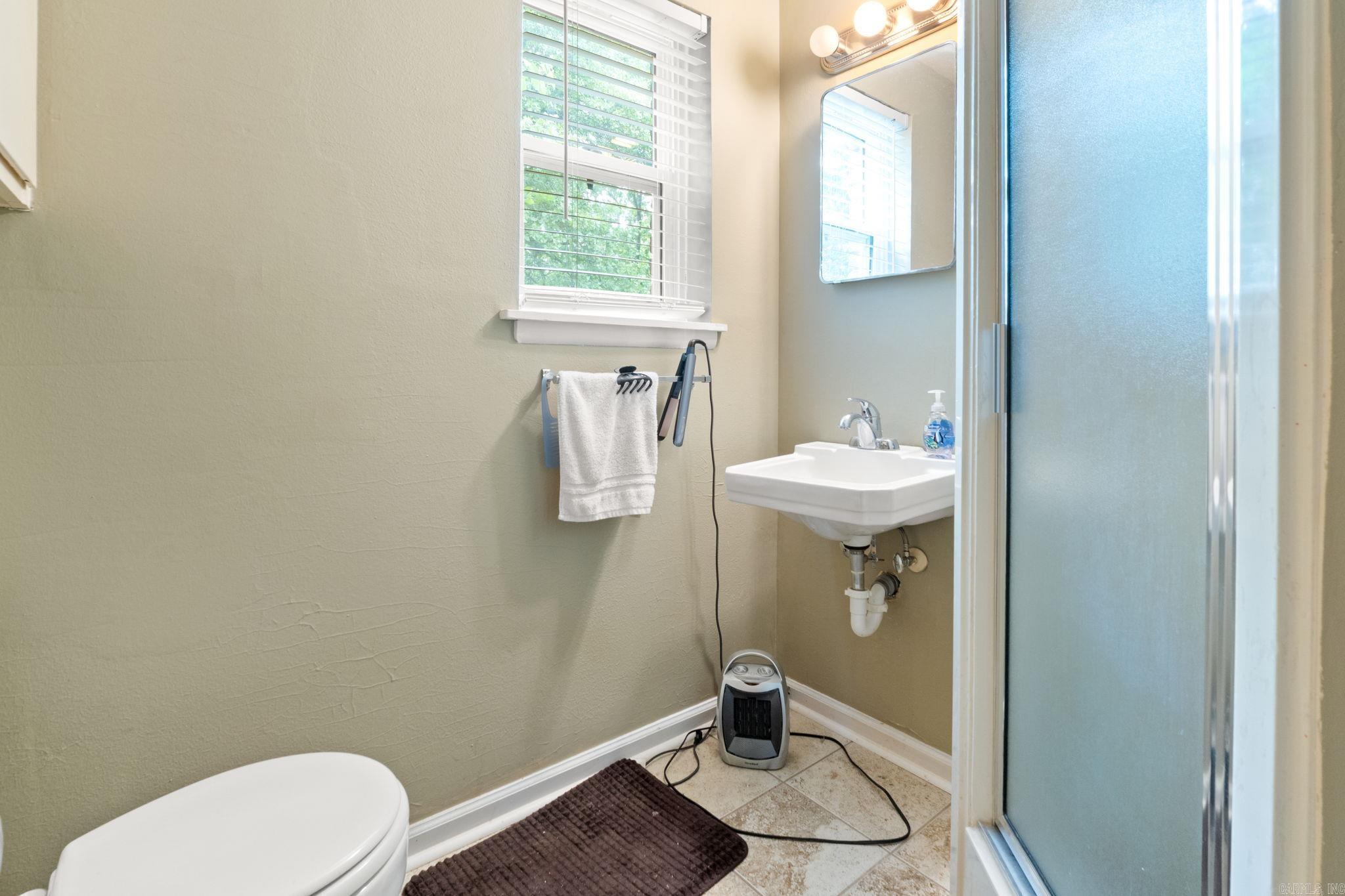 618 Hall Drive Property Photo 22