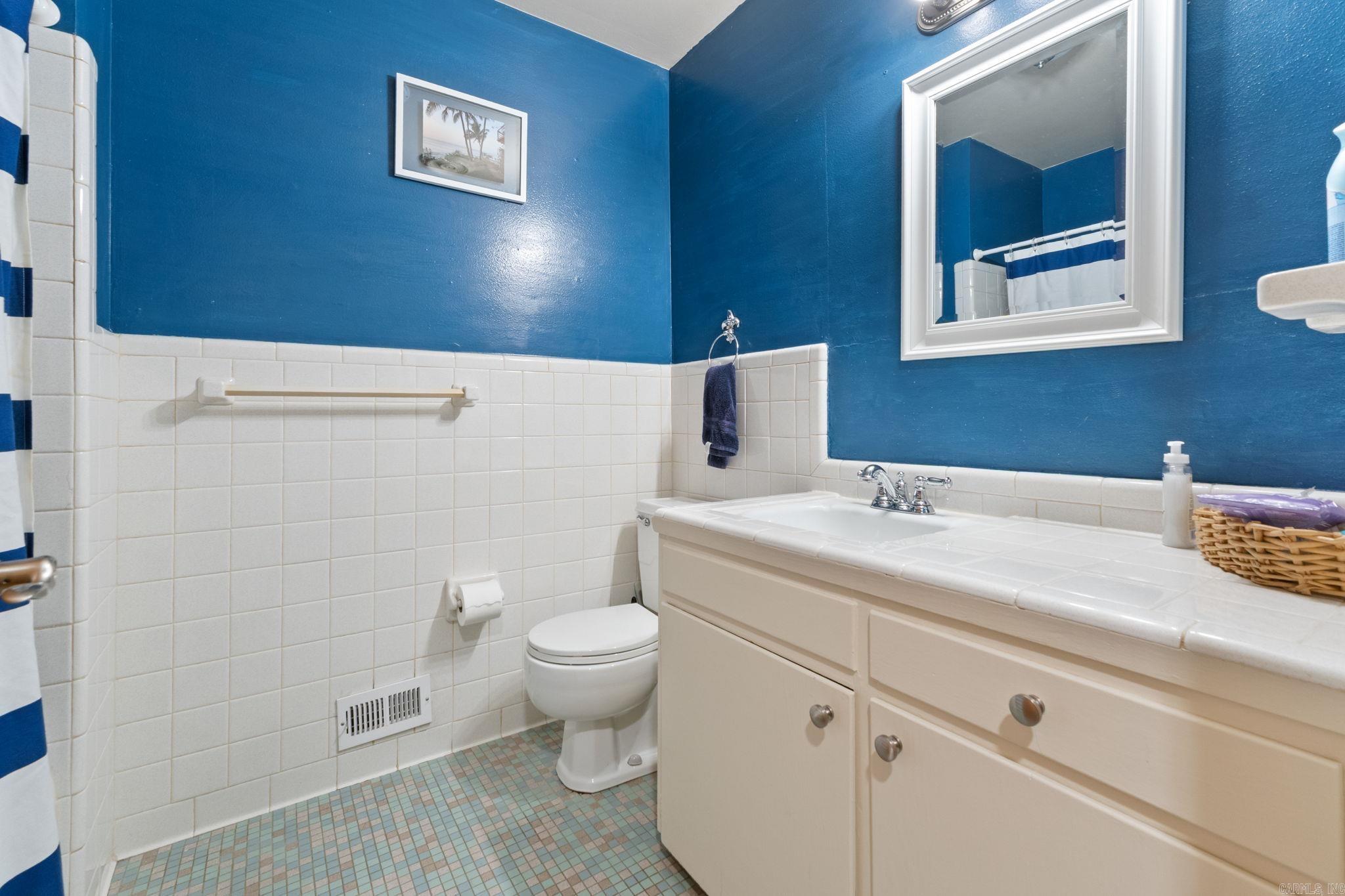 618 Hall Drive Property Photo 34