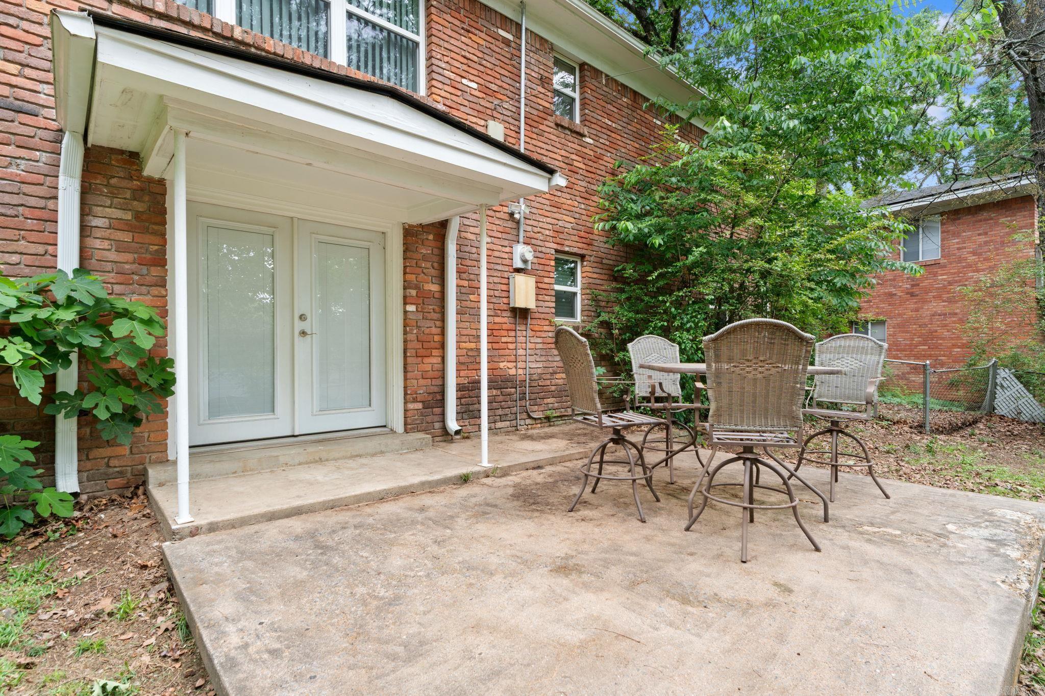 618 Hall Drive Property Photo 35