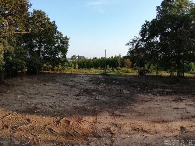 5290 Raborn Rd Property Photo 3