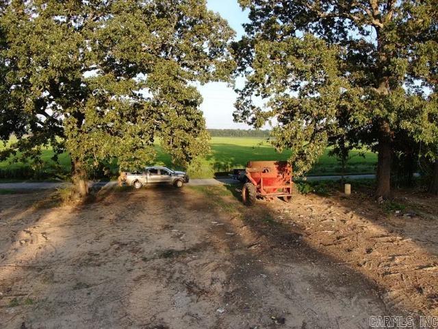 5290 Raborn Rd Property Photo 14