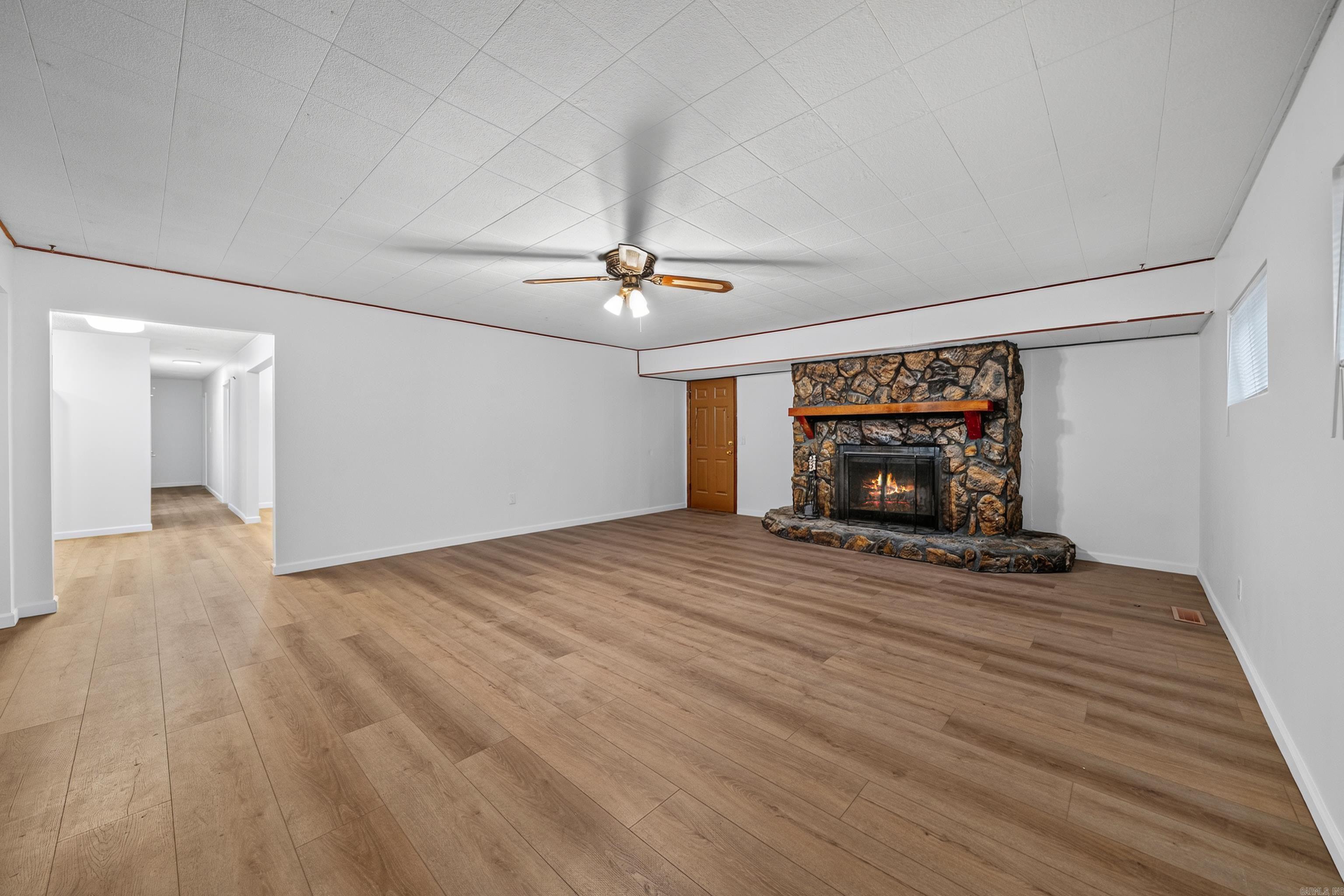309 Lakeside Road Property Photo 10
