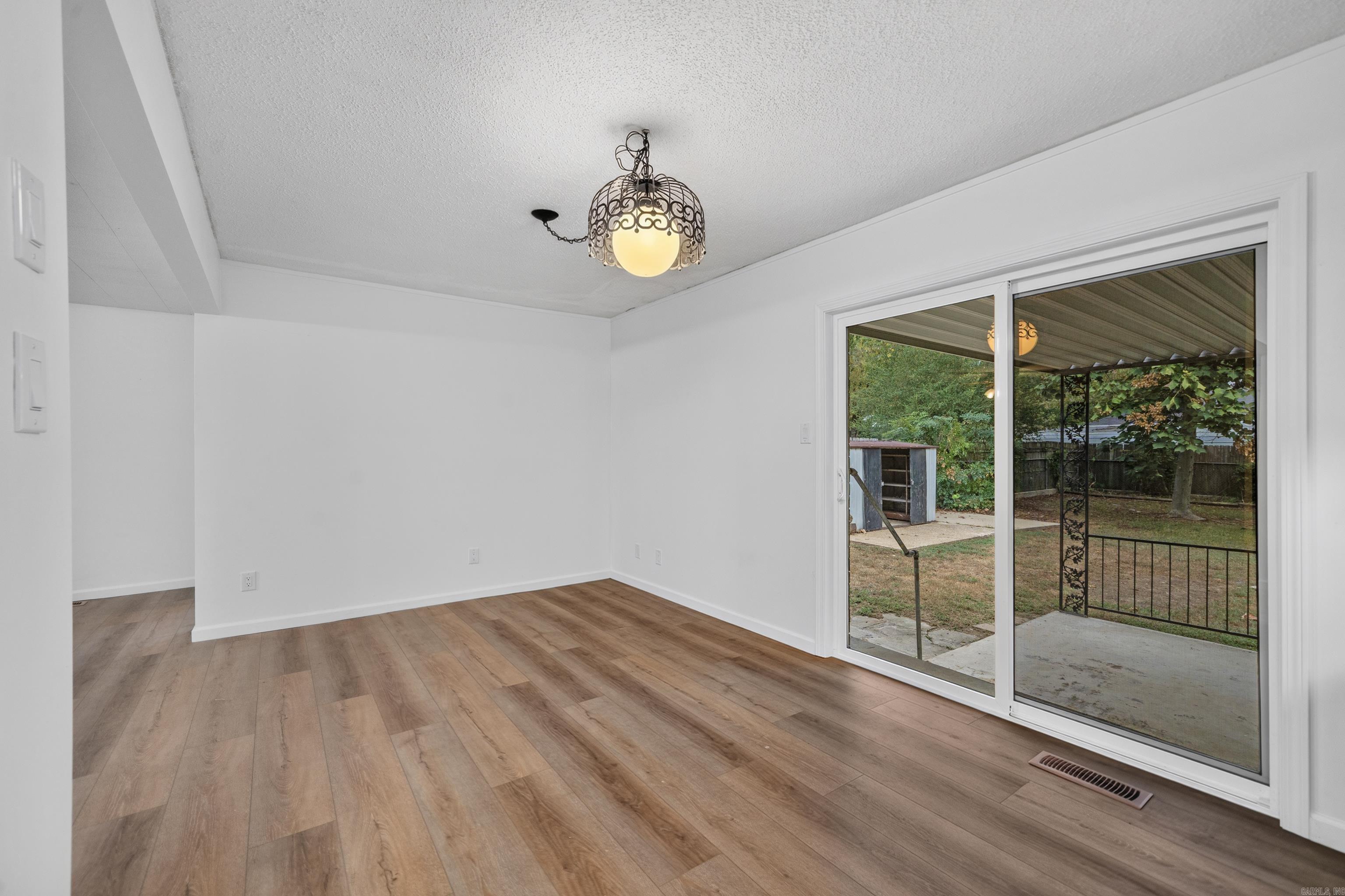 309 Lakeside Road Property Photo 13
