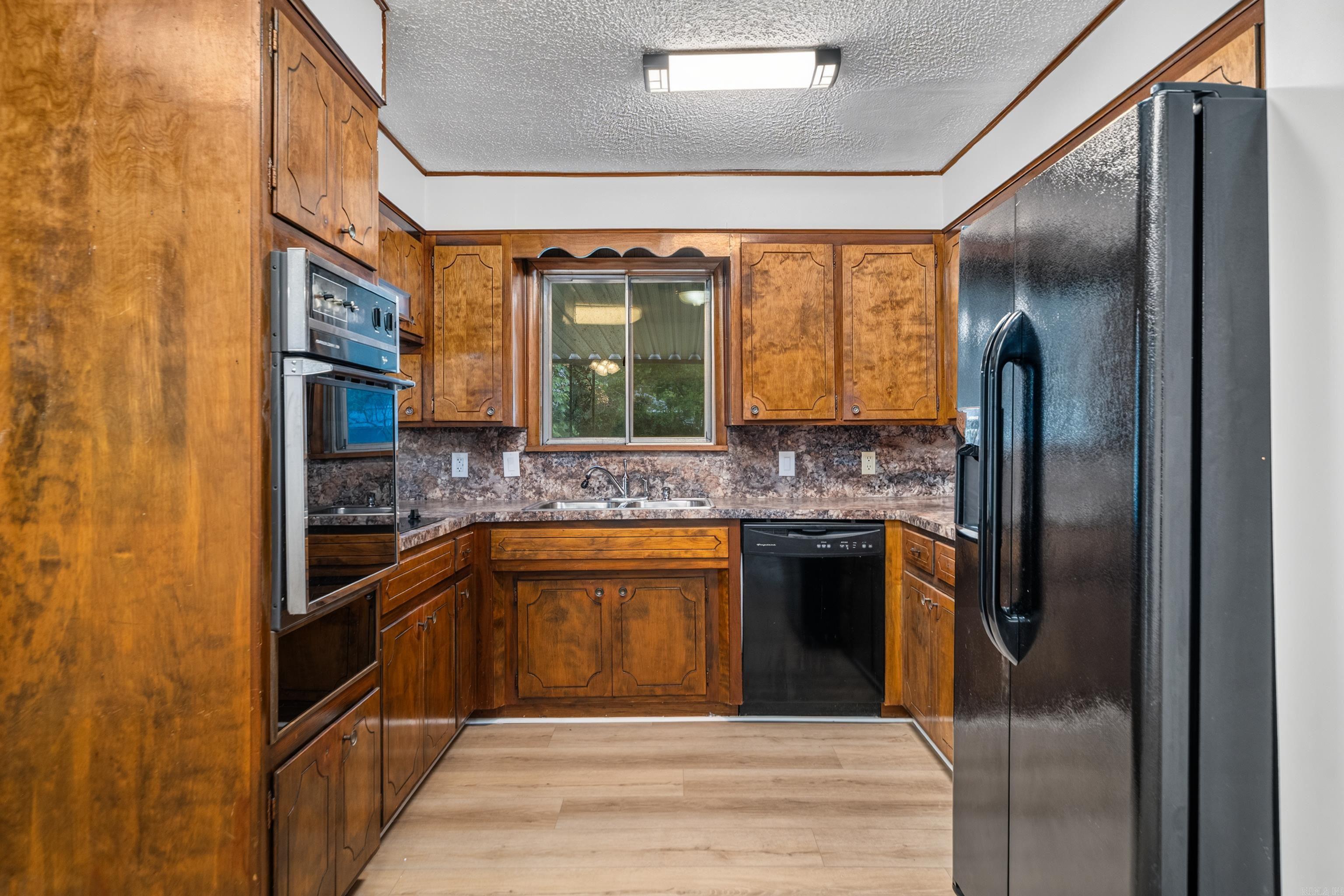 309 Lakeside Road Property Photo 15
