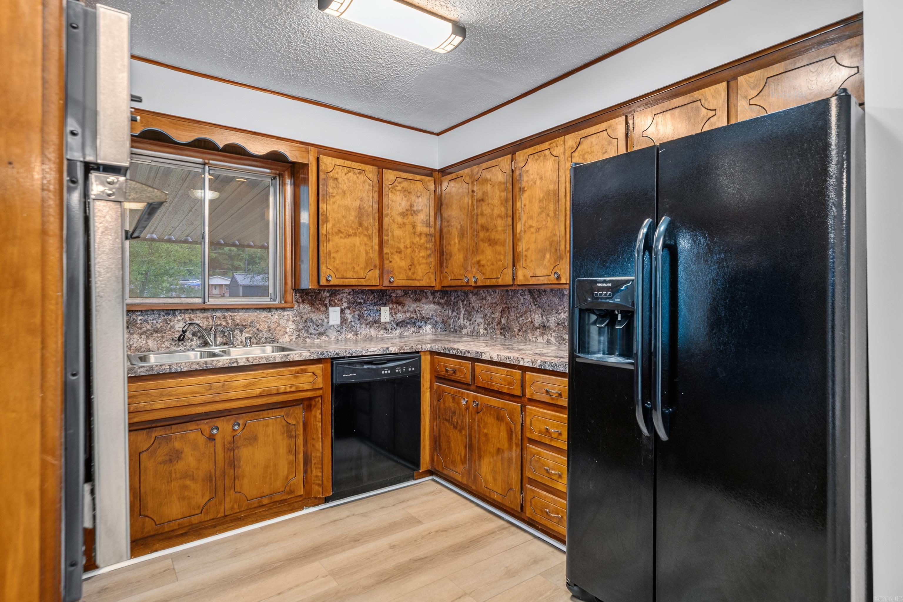 309 Lakeside Road Property Photo 16