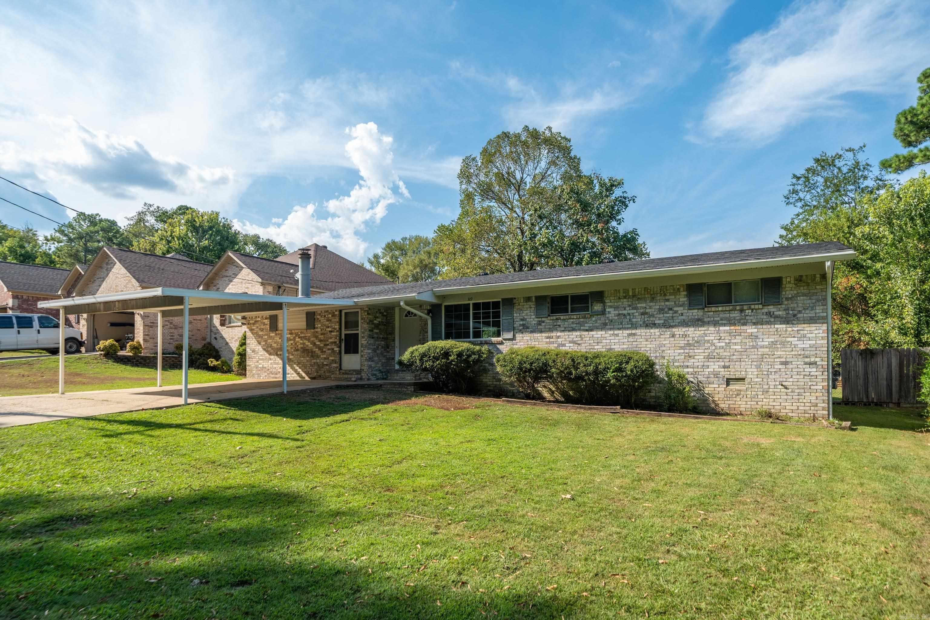 309 Lakeside Road Property Photo 35