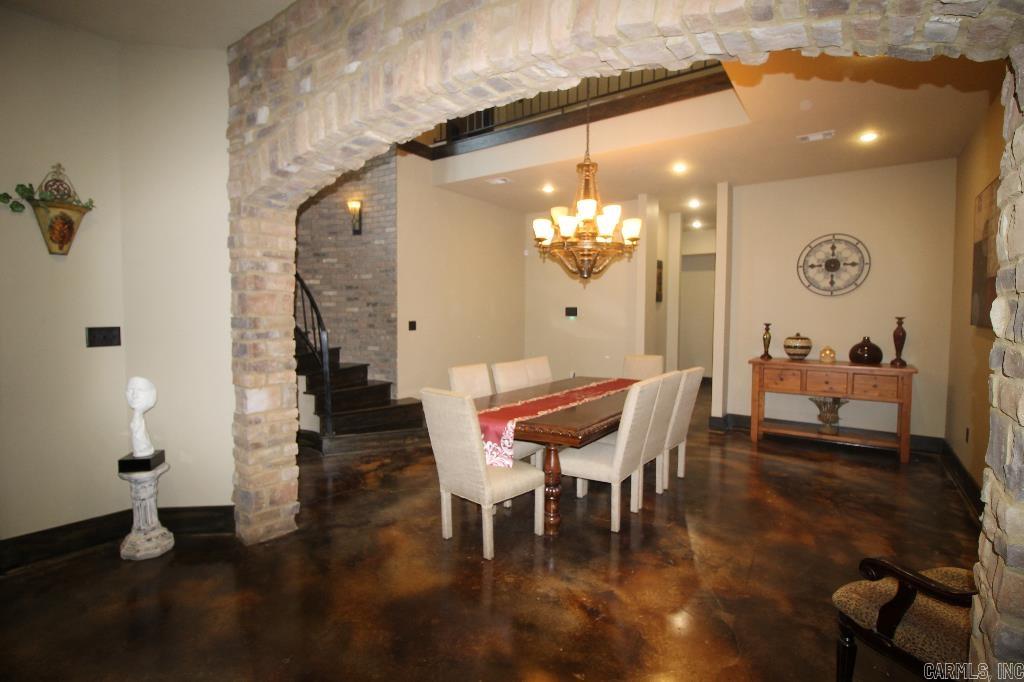4901 Darr Hill Road Property Photo 6