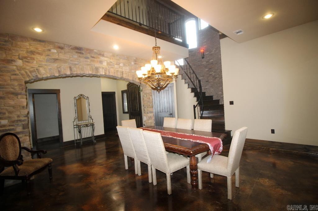 4901 Darr Hill Road Property Photo 7