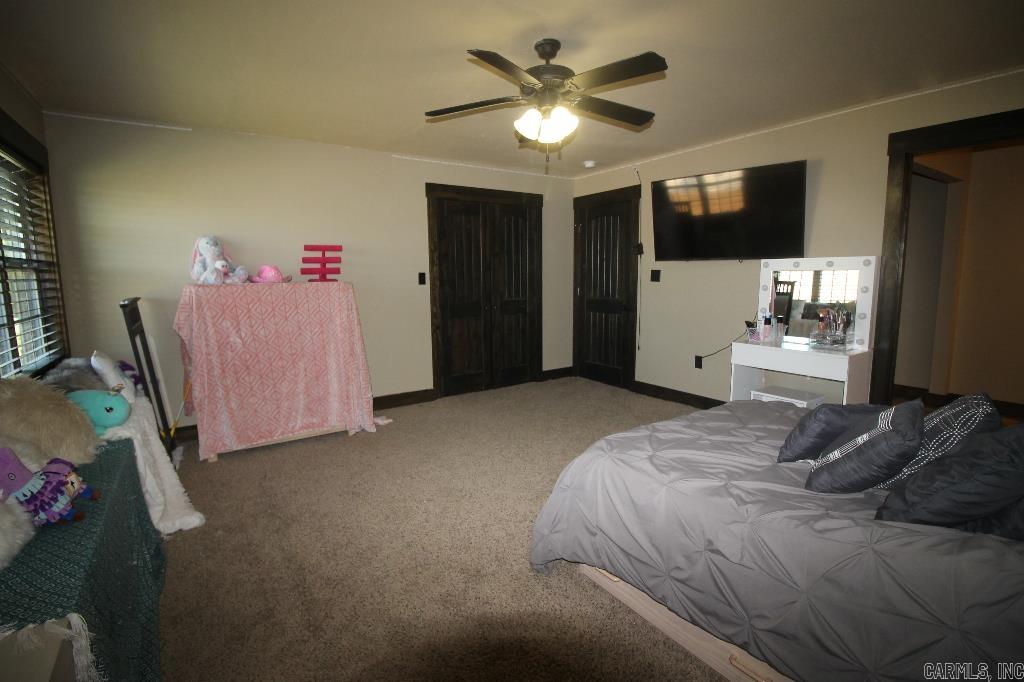 4901 Darr Hill Road Property Photo 10