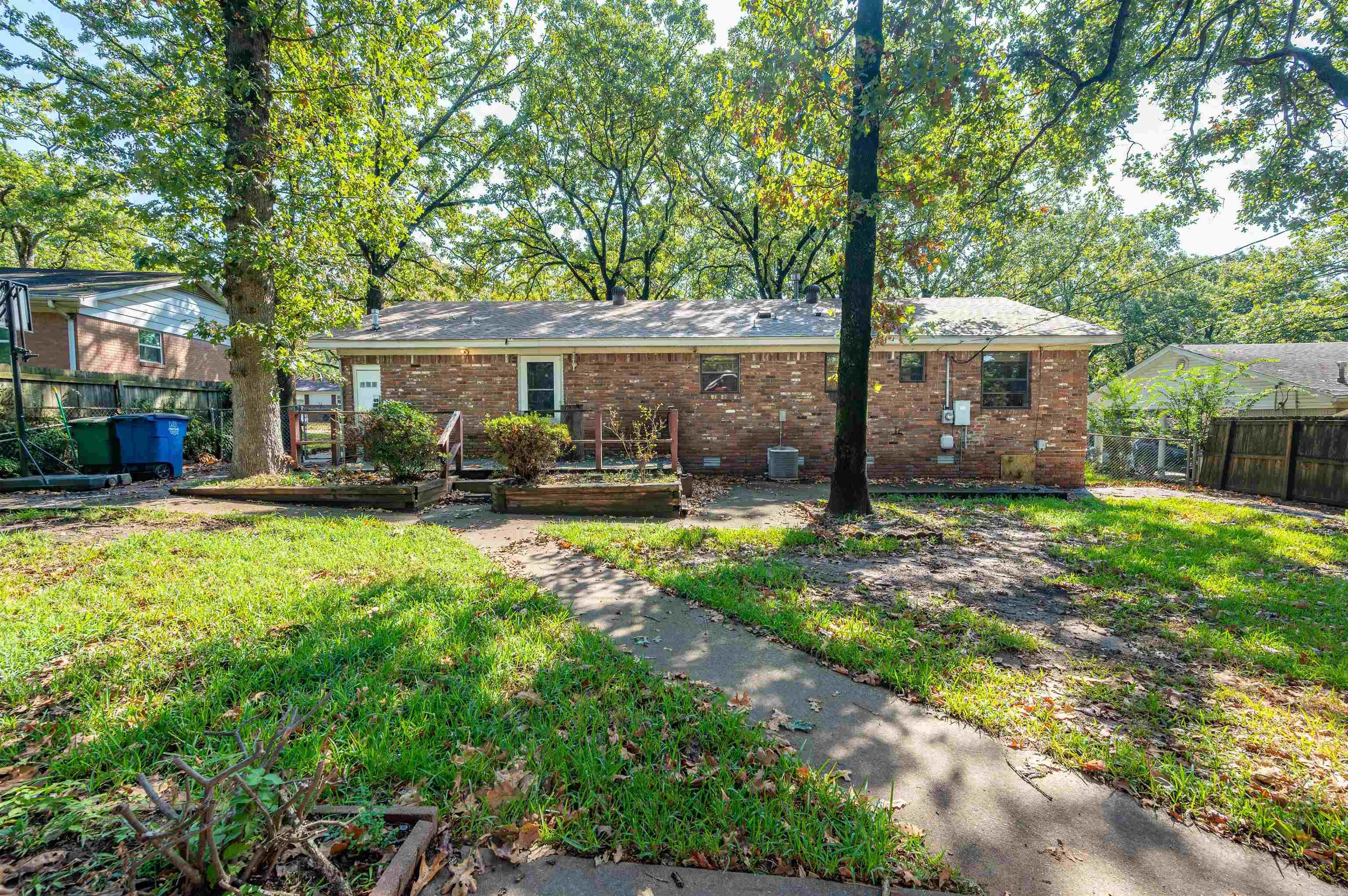 6209 Pawnee Drive Property Photo 21