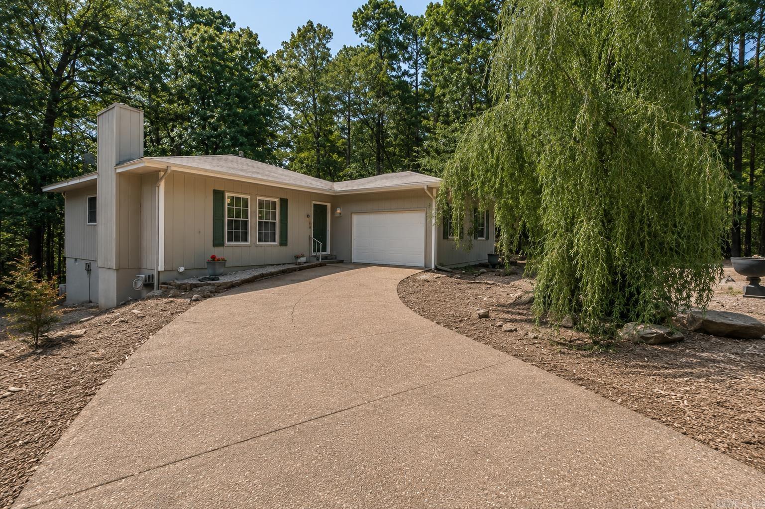 14 Aspe Lane Property Photo 2