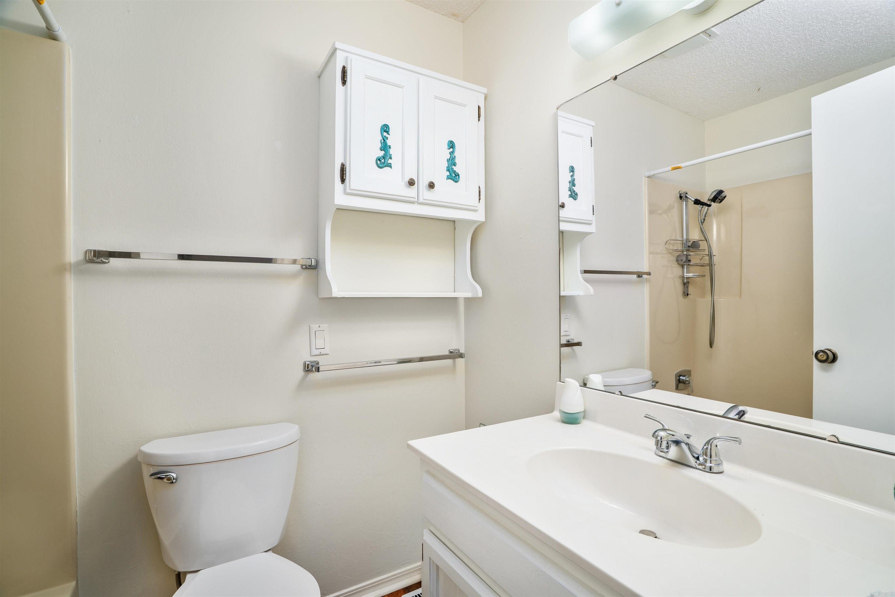 14 Aspe Lane Property Photo 37