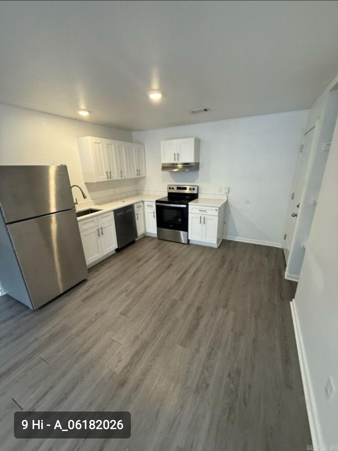 9 Hiland Place Property Photo 3