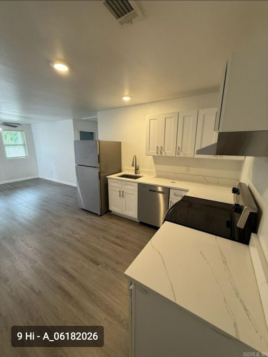 9 Hiland Place Property Photo 4