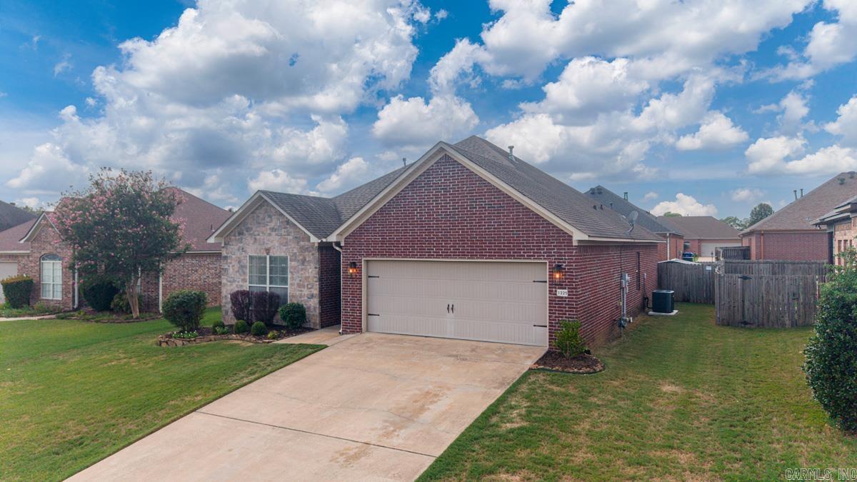 1225 Crosspoint Property Photo 35