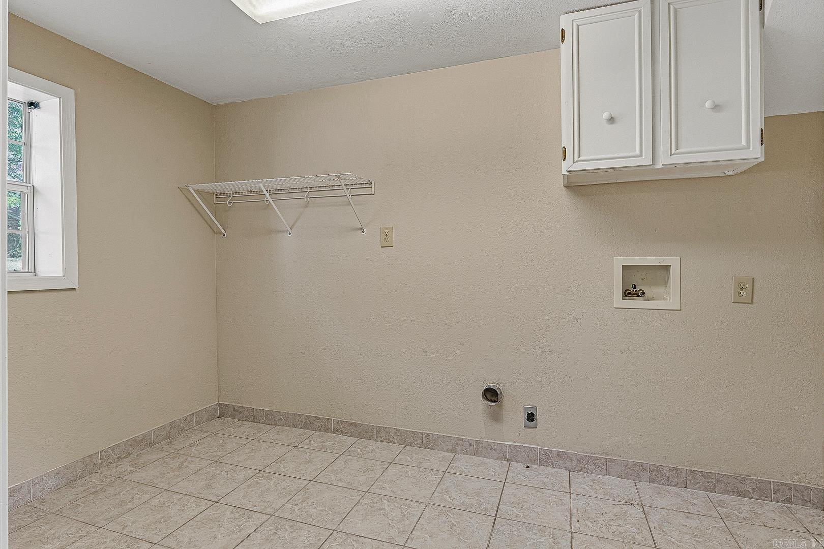 1610 Tanglewood Drive Property Photo 9