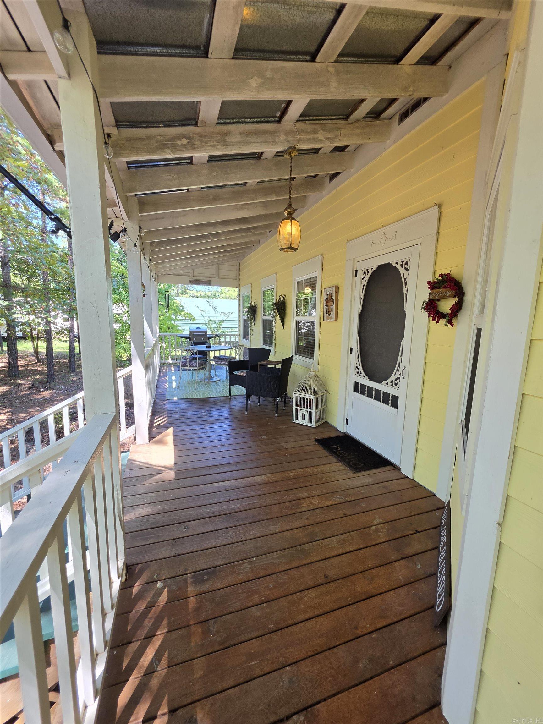 263 Cedar Wood Lane Property Photo 3