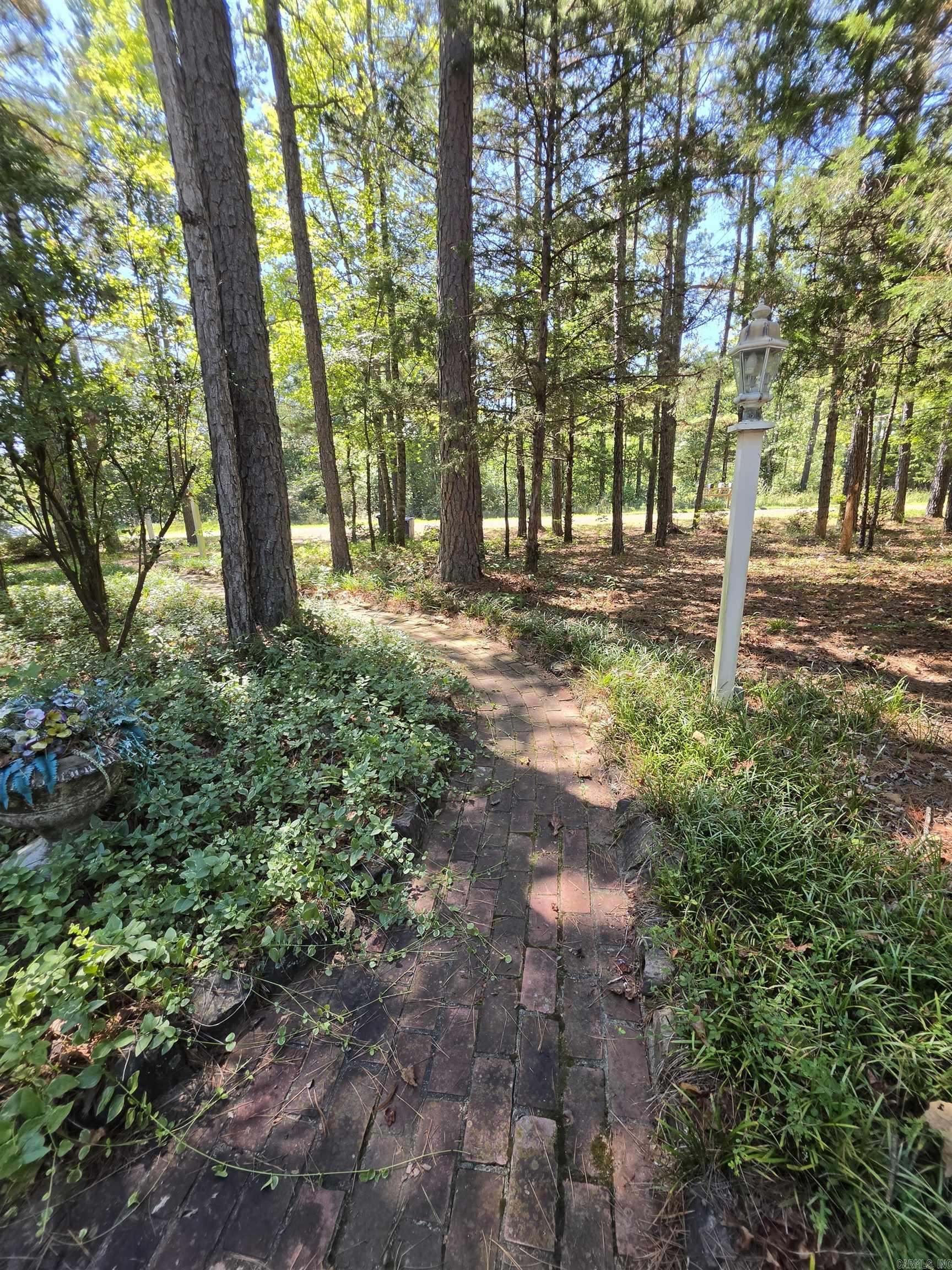 263 Cedar Wood Lane Property Photo 4