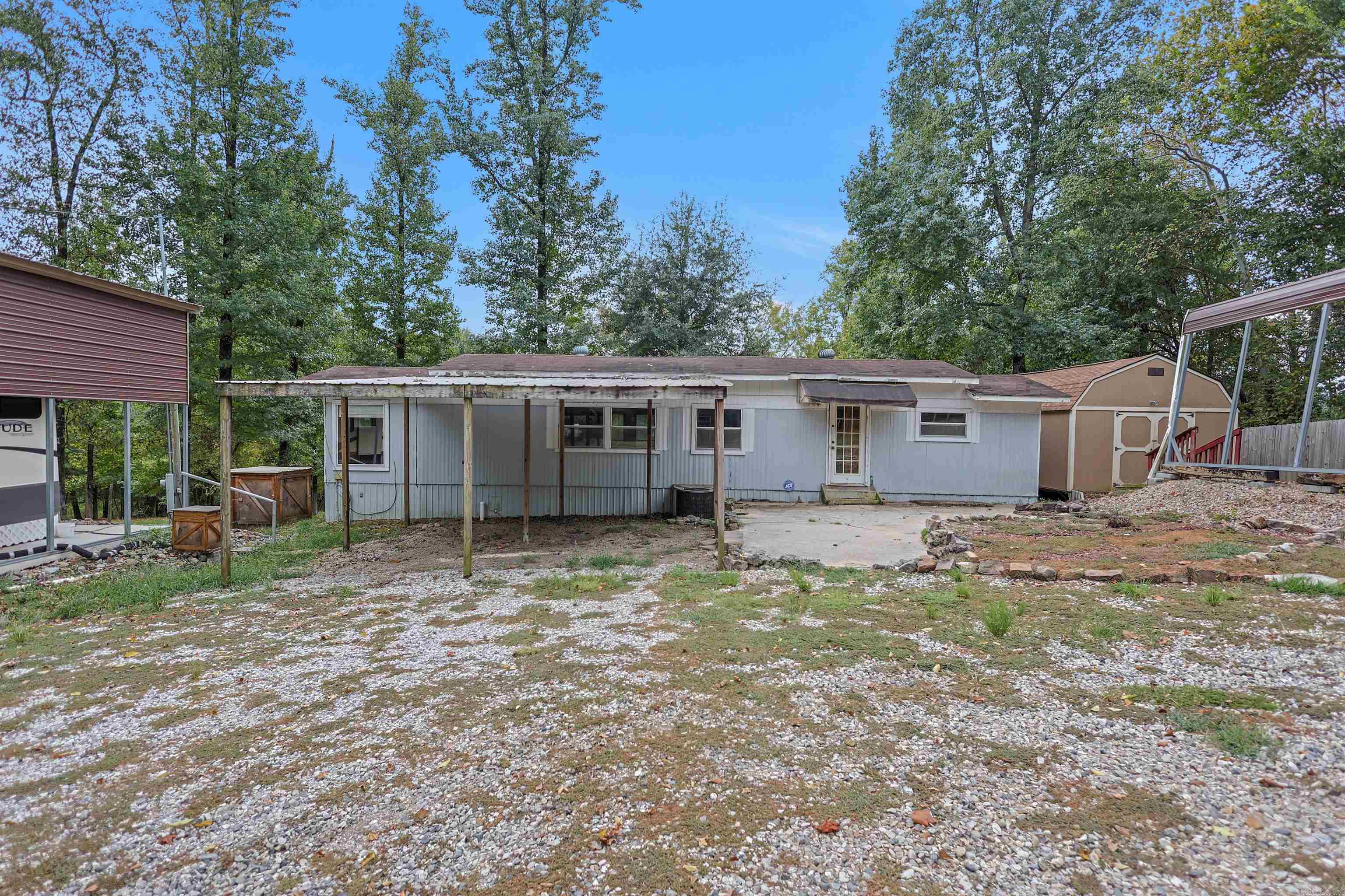 9 Bear Creek Property Photo 3