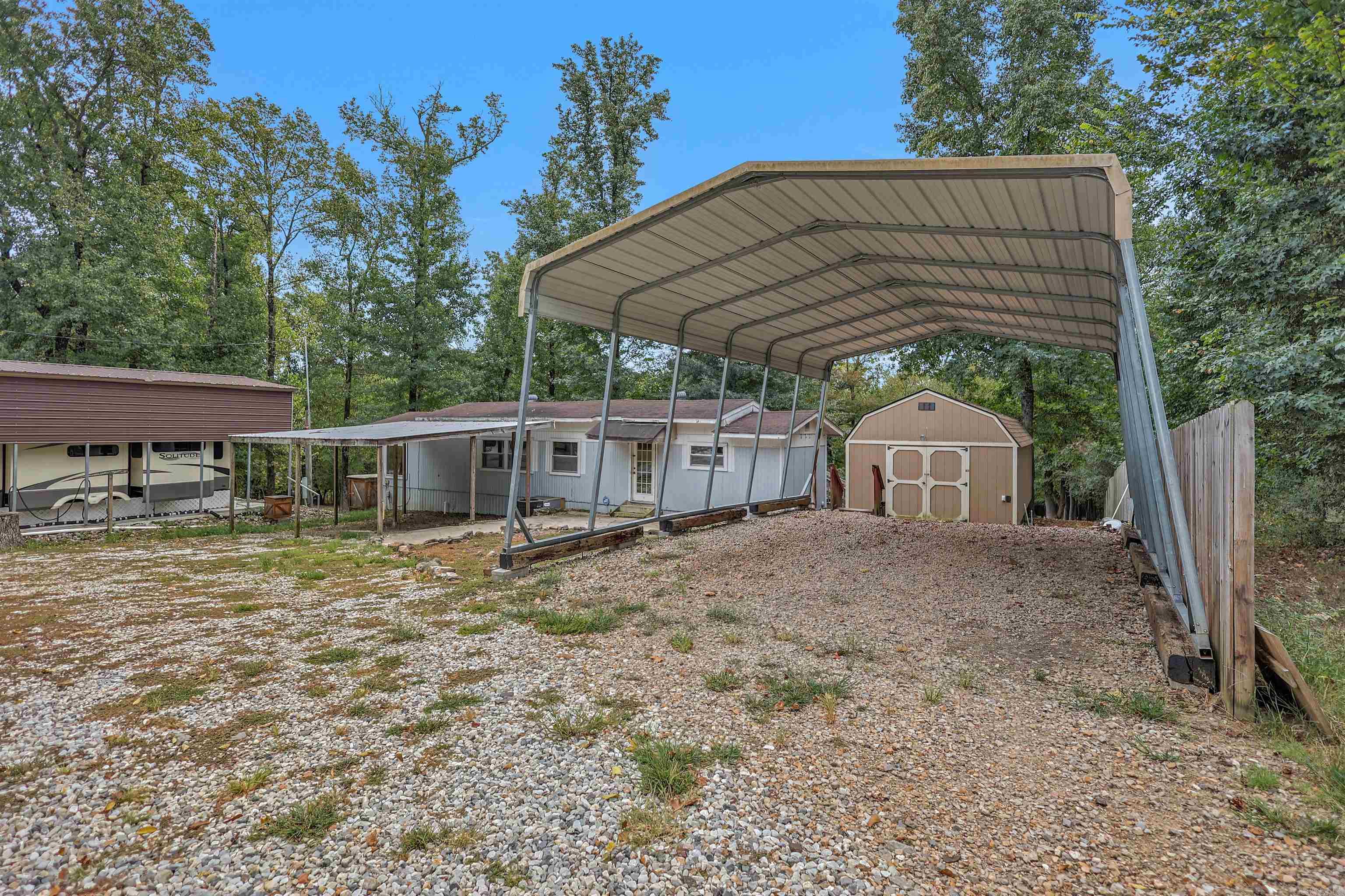 9 Bear Creek Property Photo 4