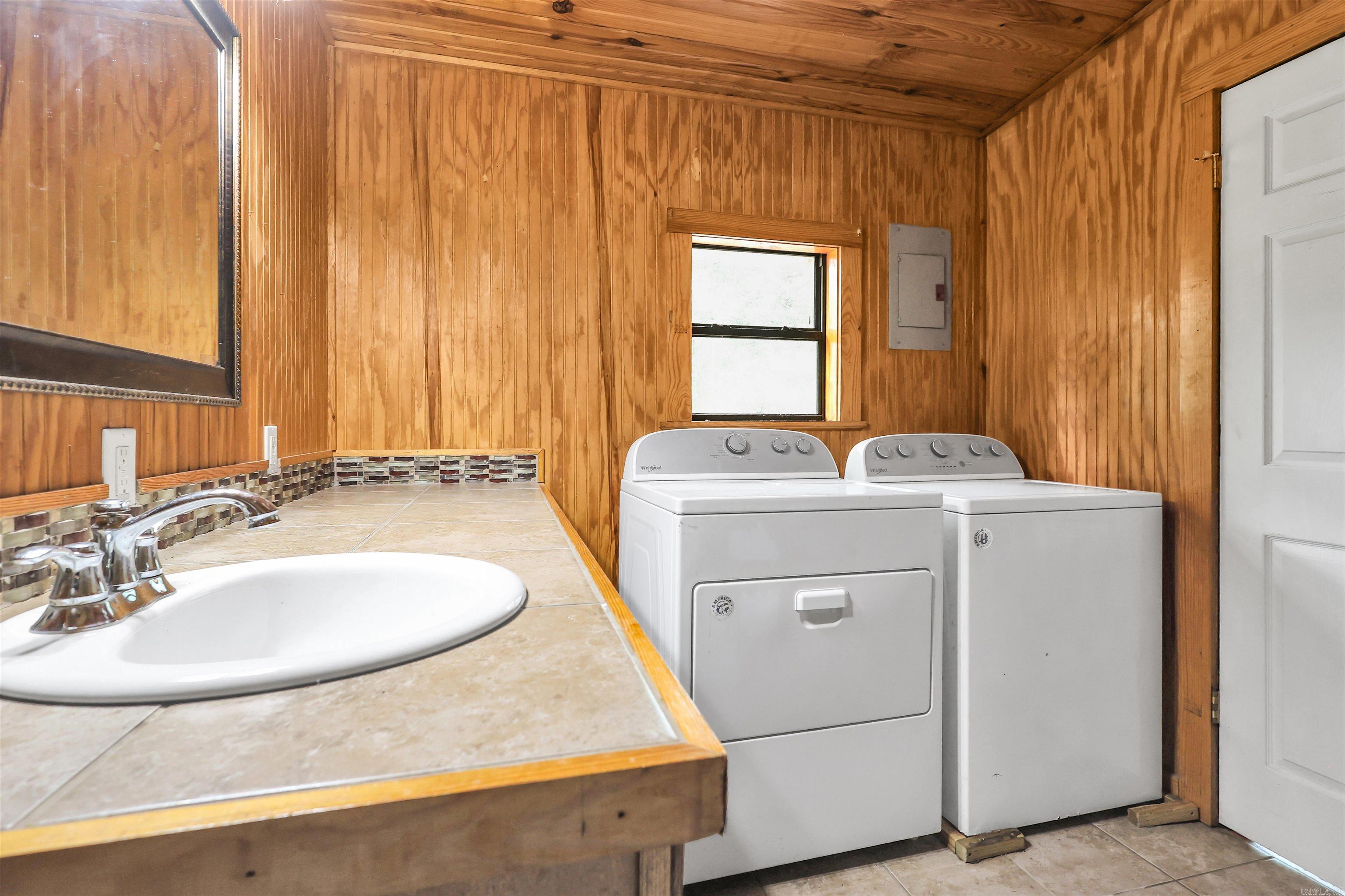 9 Bear Creek Property Photo 13