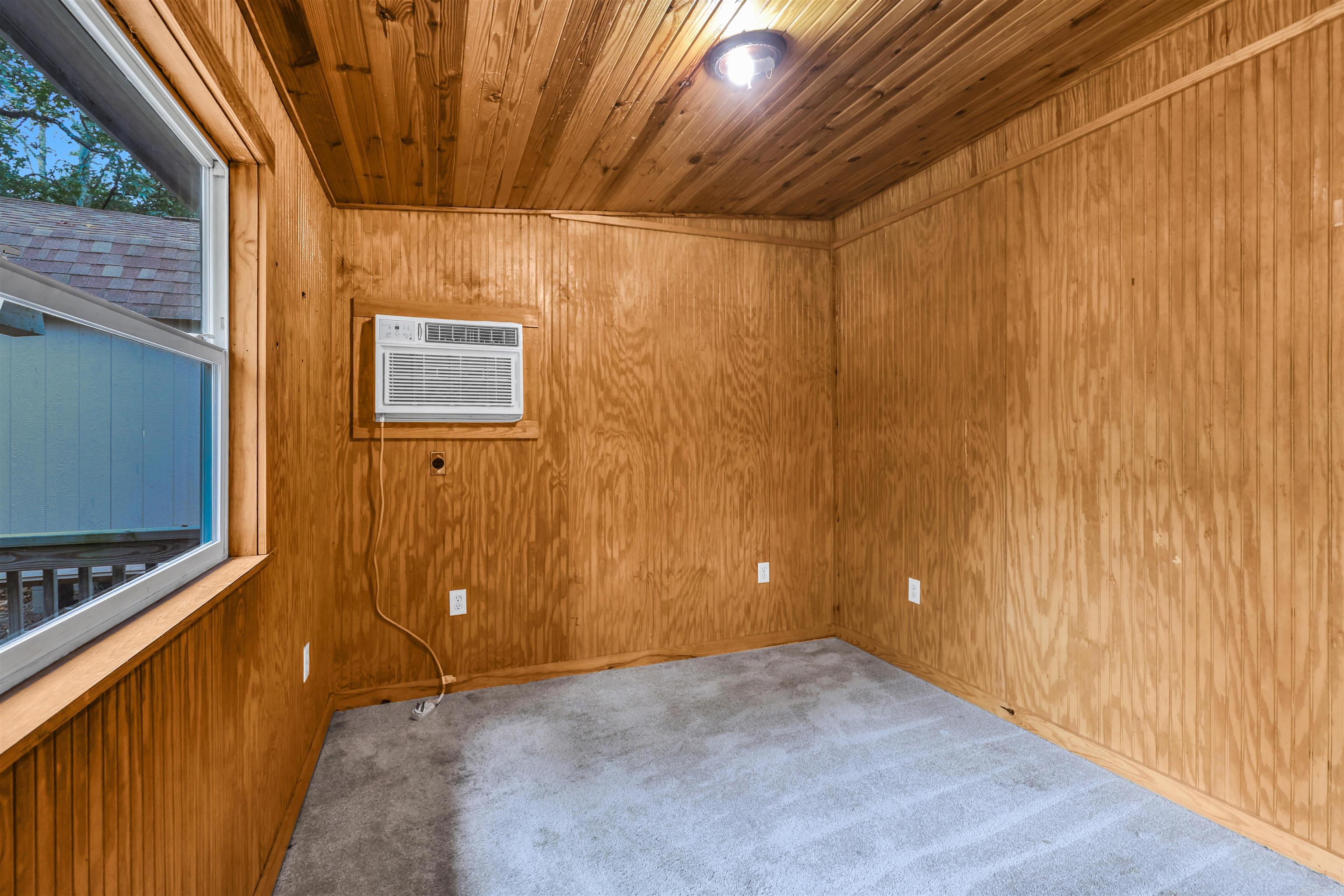 9 Bear Creek Property Photo 15