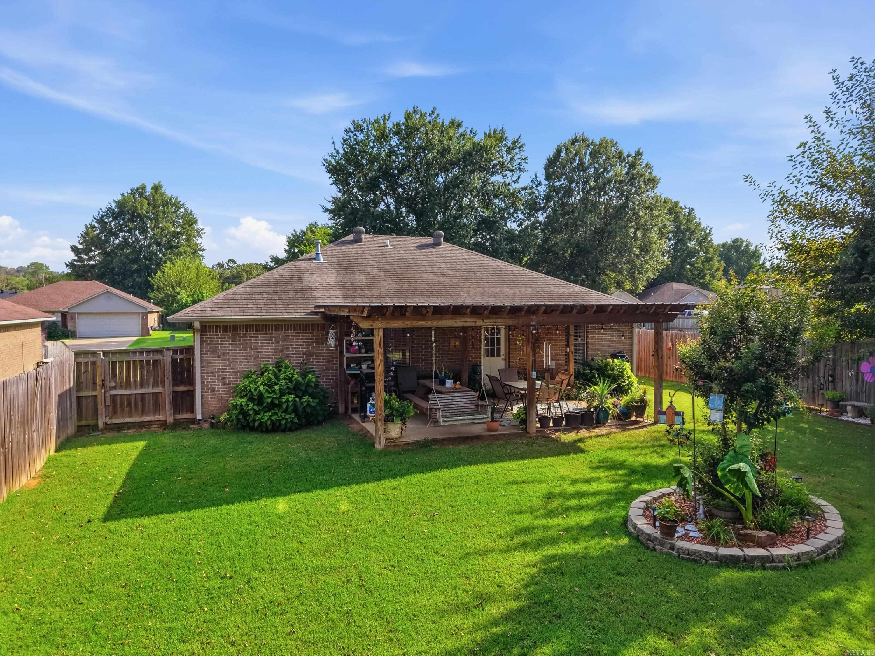 1750 Tuscany Drive Property Photo 8