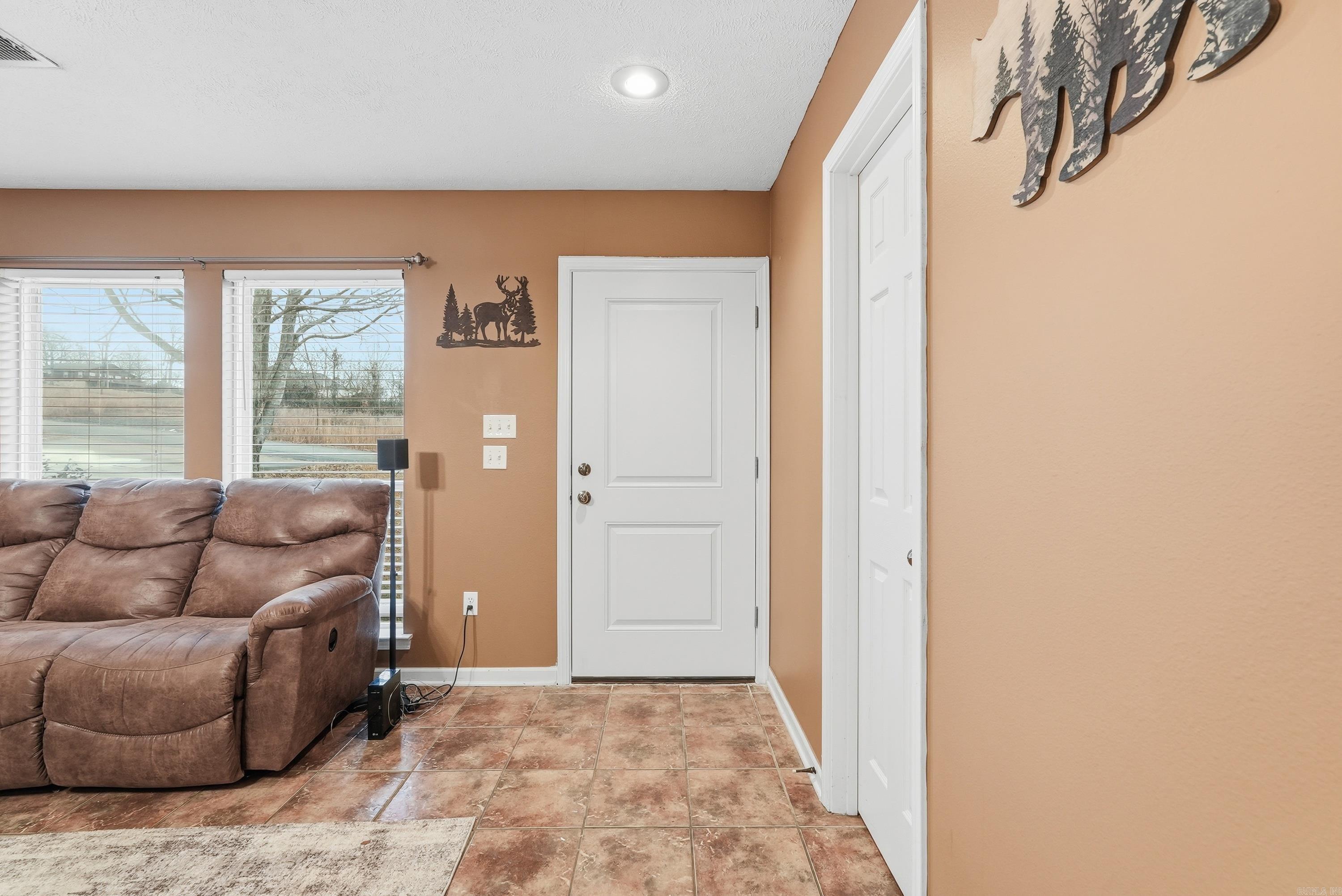 190 Hill Creek Road Property Photo 6