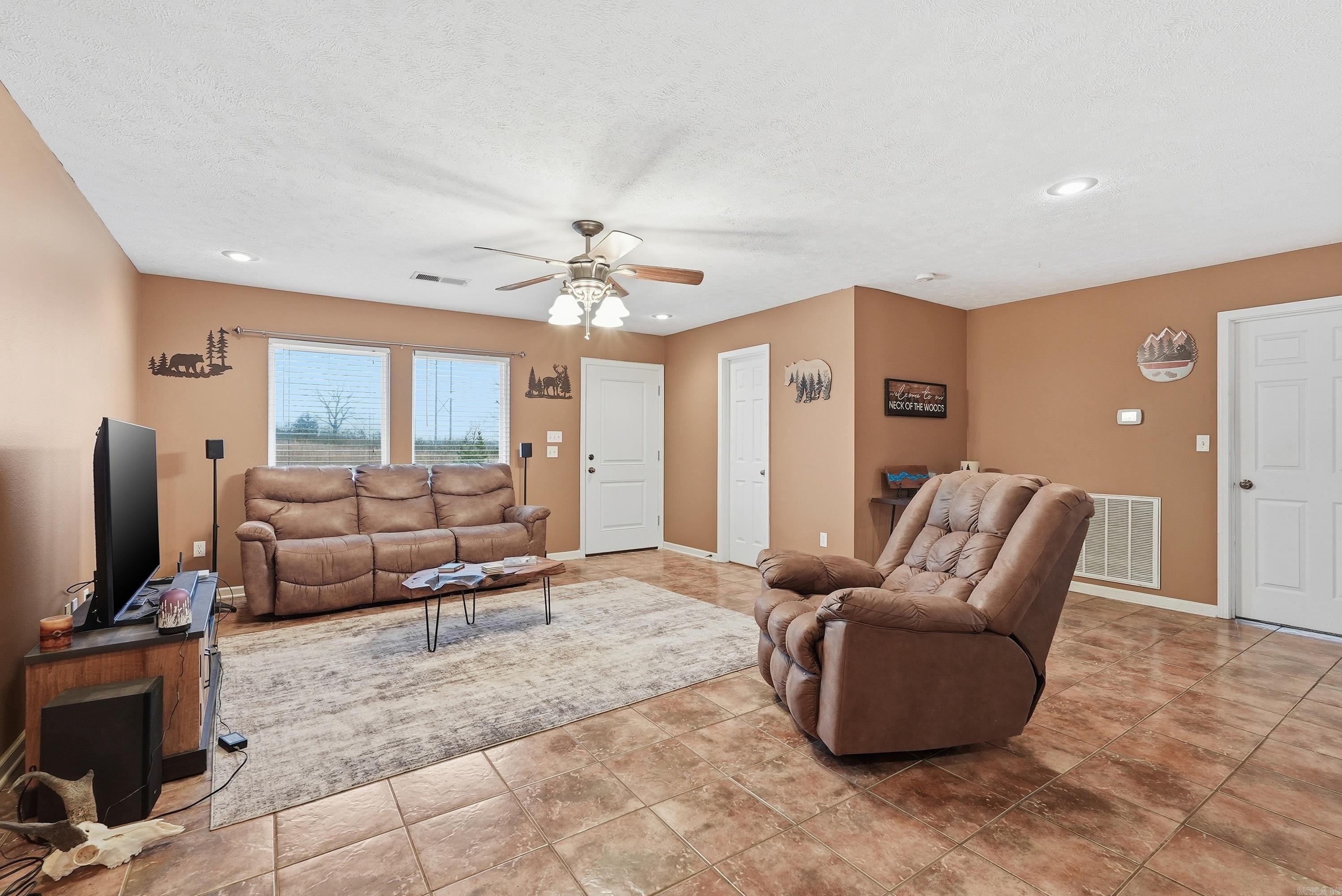 190 Hill Creek Road Property Photo 10