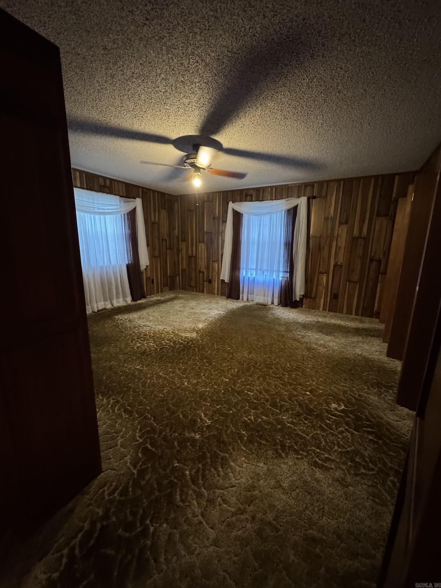 5541 Sunshine Property Photo 13