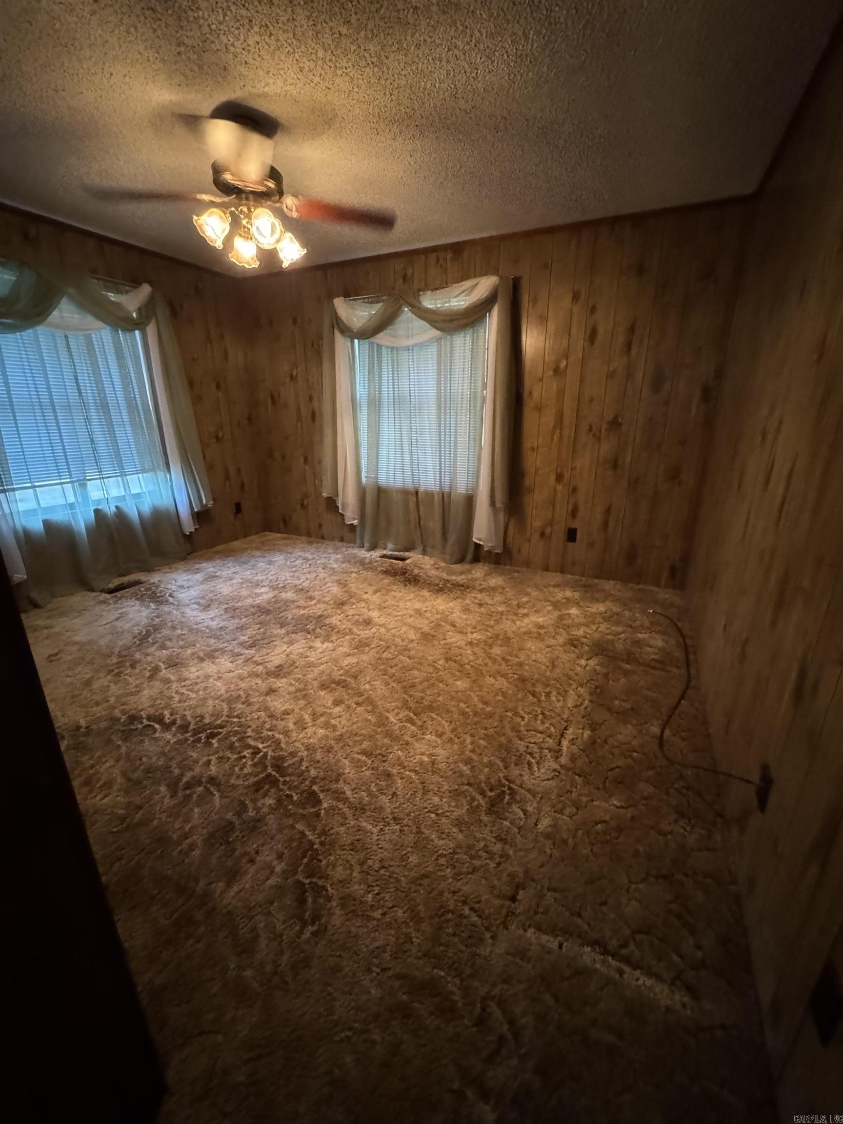 5541 Sunshine Property Photo 14
