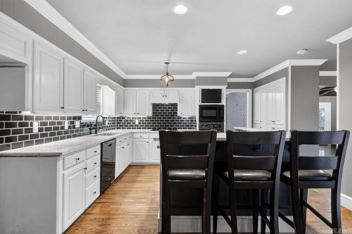 6608 Curry Court Property Photo 8