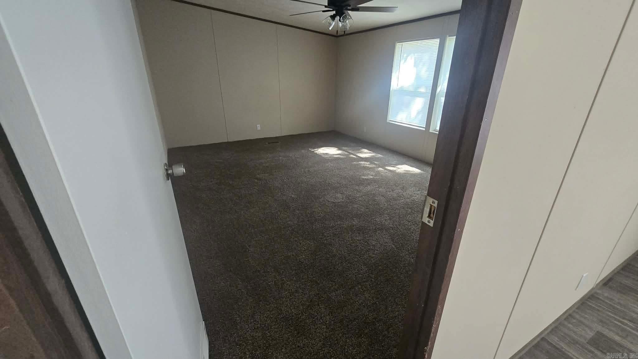 2511 Jackson 6 Property Photo 10