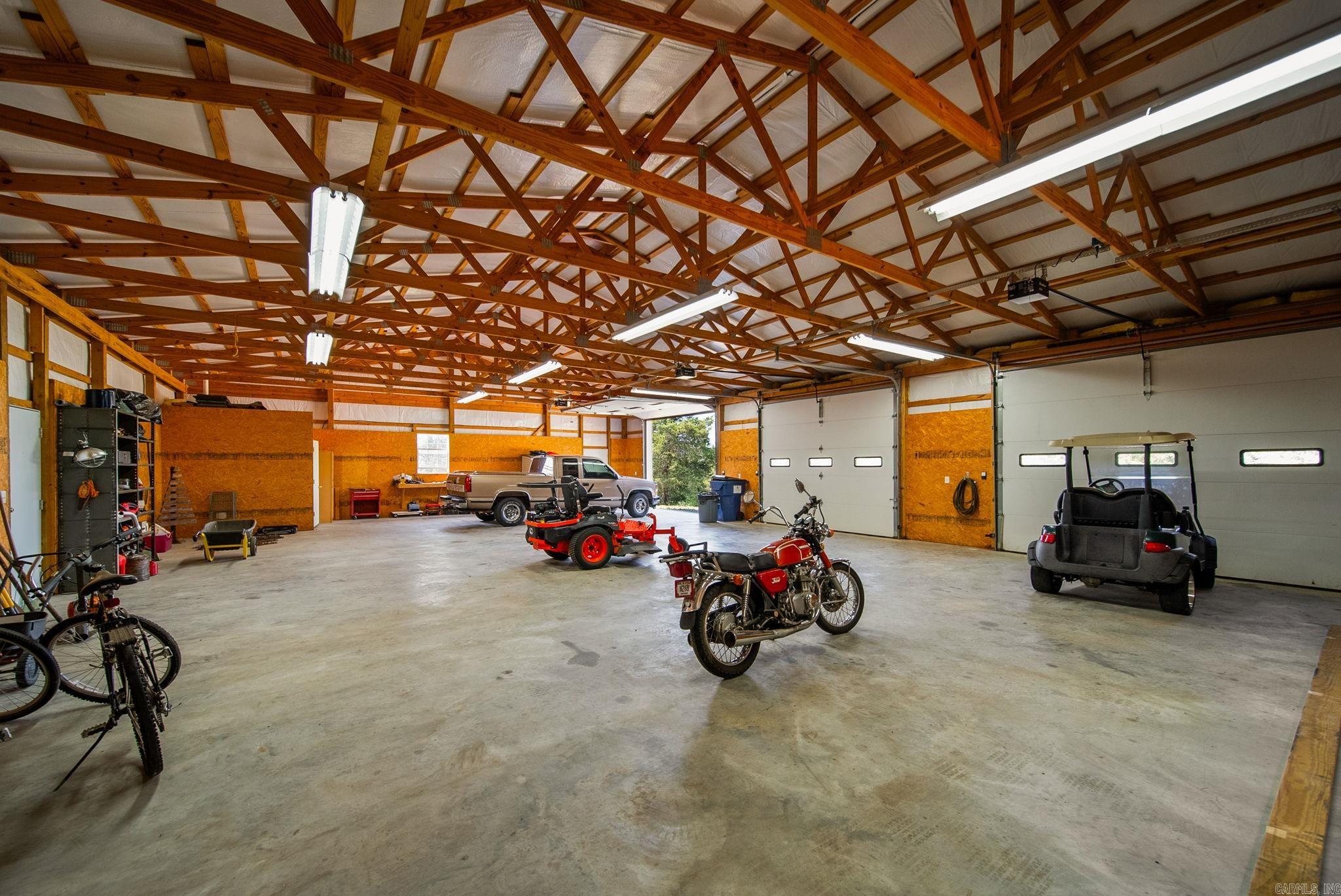 4 Woodridge Drive Property Photo 41
