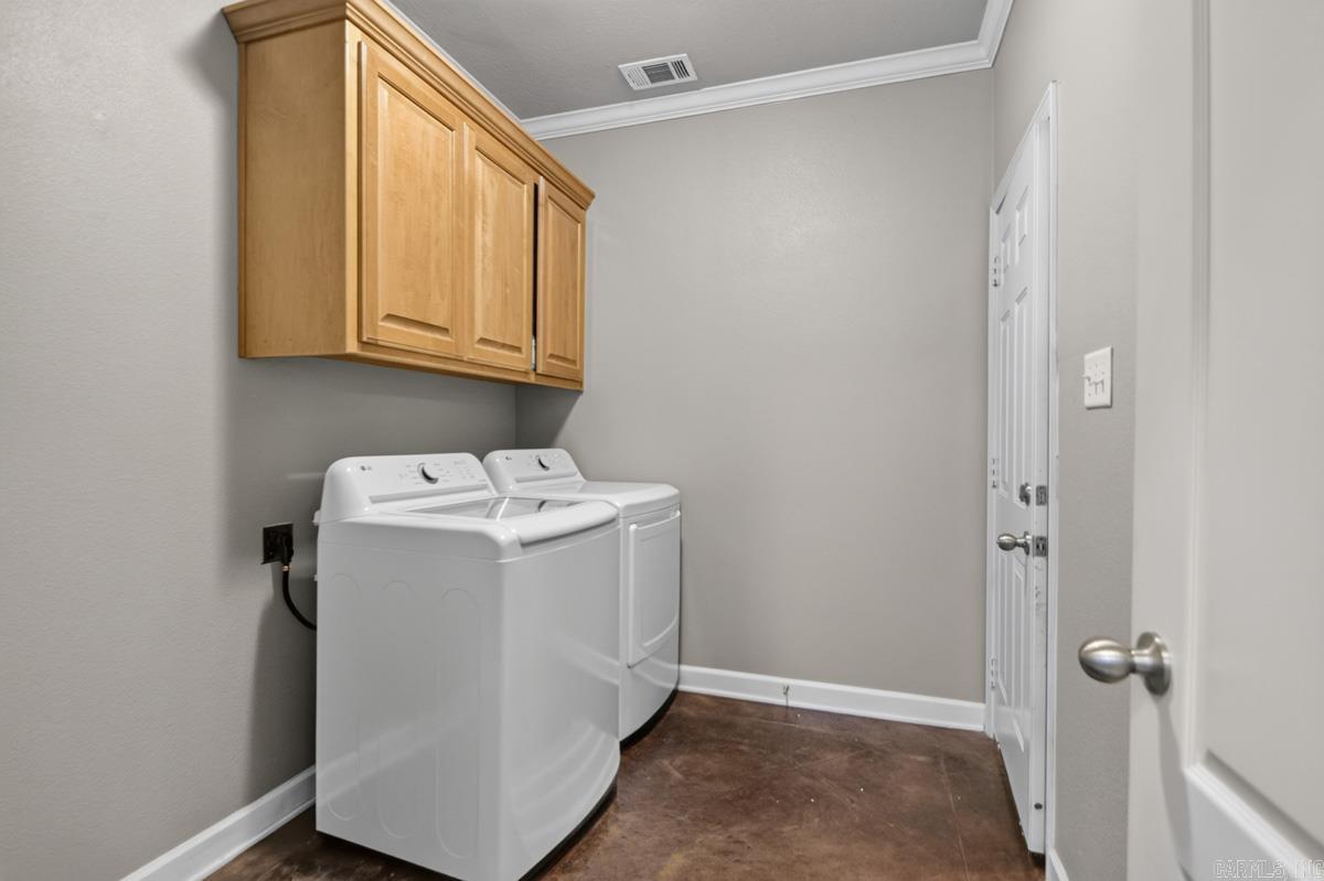 3238 Drake Drive Property Photo 4